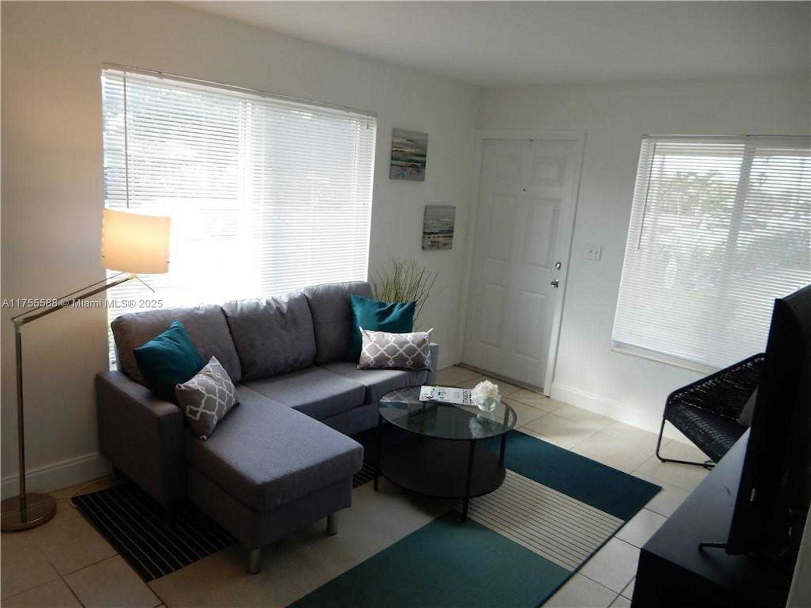 Small Image of 231 SOUTH WEST 15TH ST #8, Pompano Beach Number 6