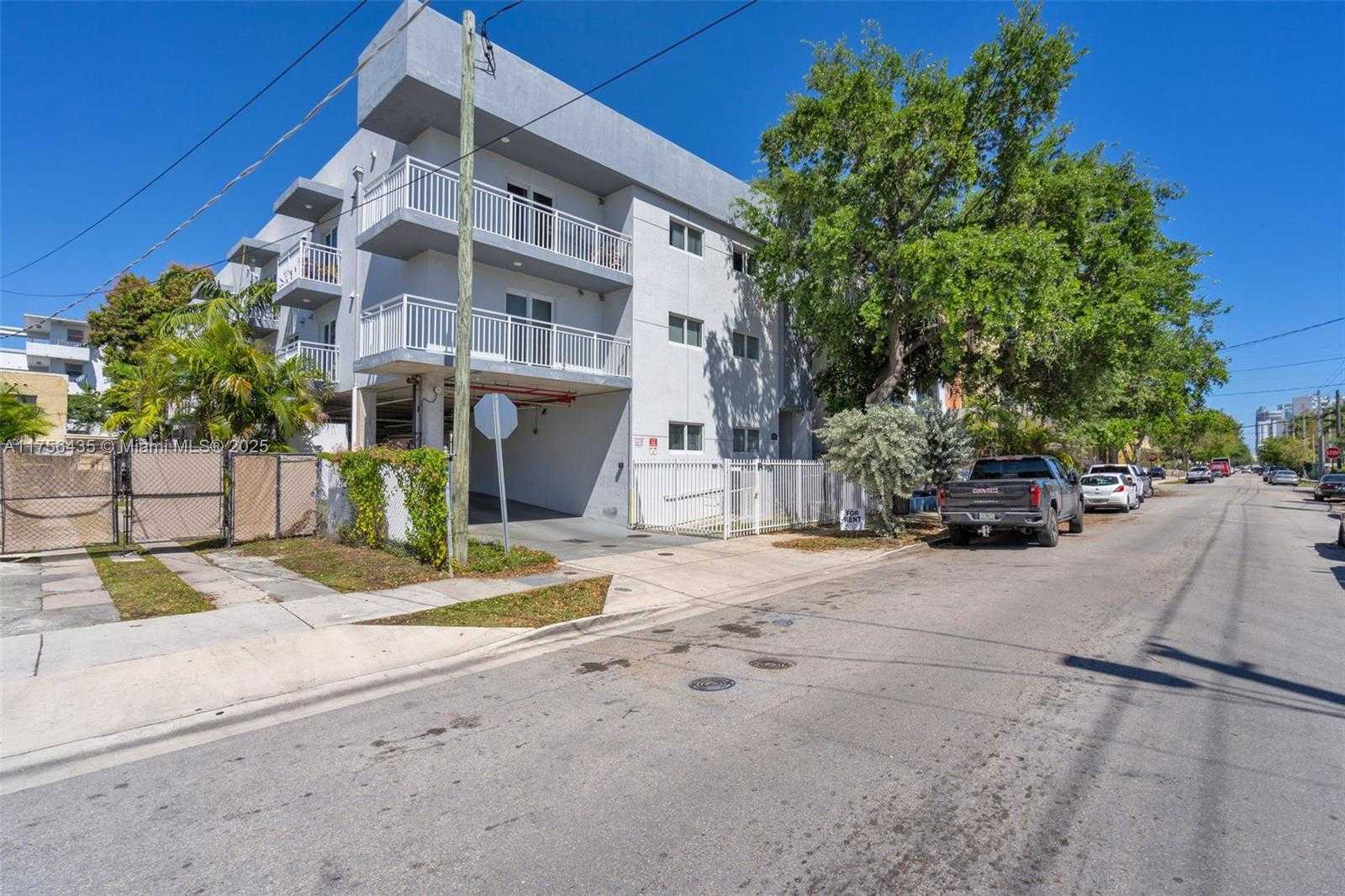 Small Image of 1029 NORTH WEST 3RD ST #12, Miami Number 6
