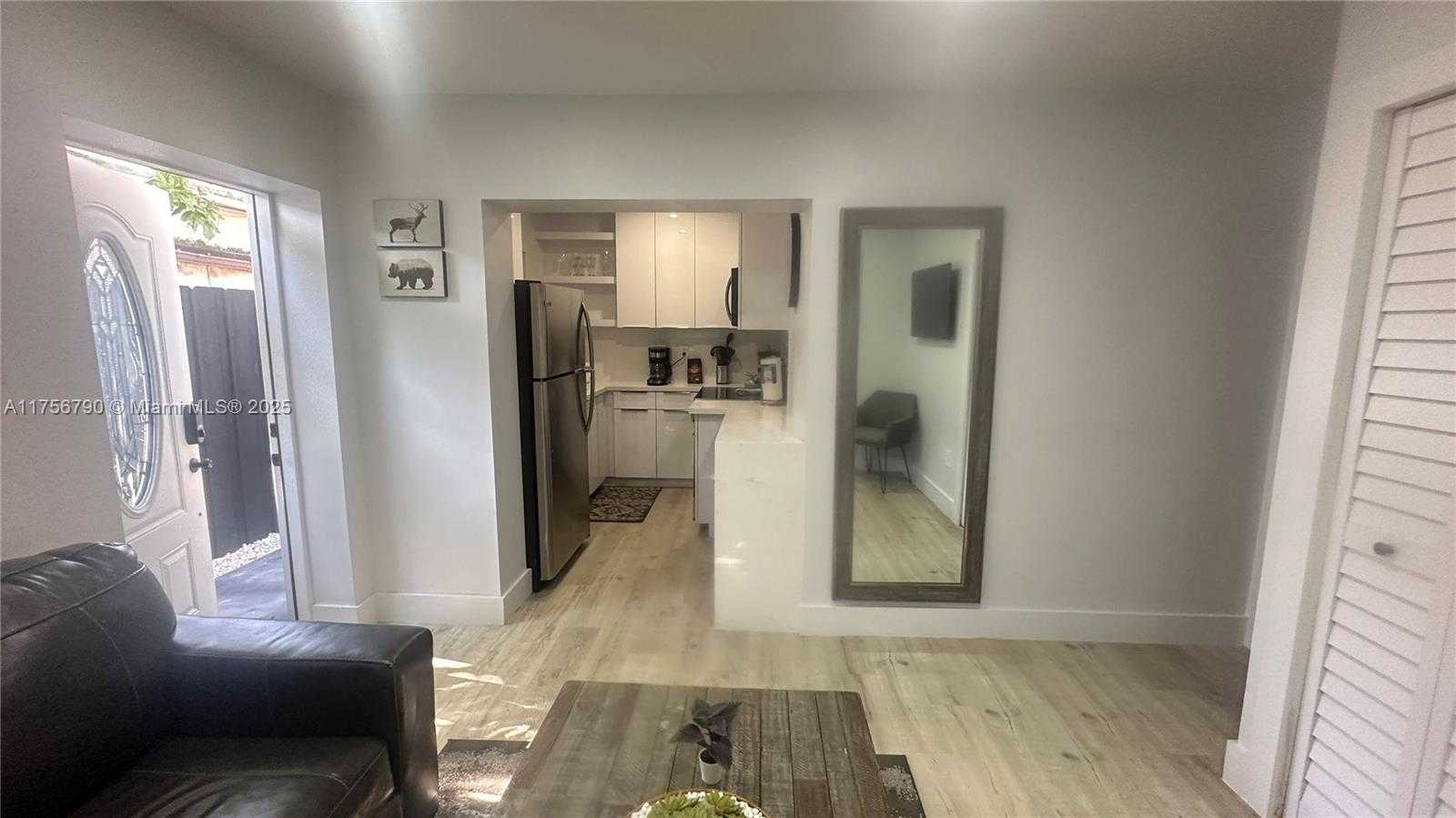 Small Image of 4288 SOUTH WEST 9TH ST, Miami Number 10