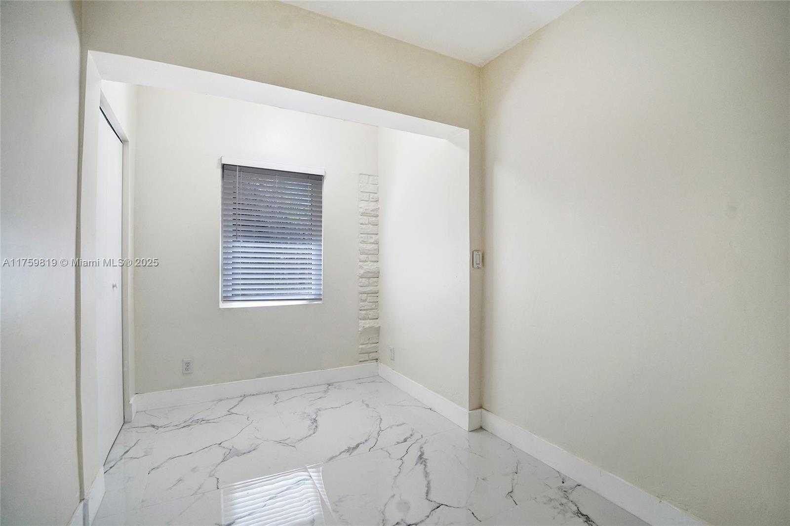 Small Image of 12055 NORTH EAST 9TH AVE #2, Biscayne Park Number 16