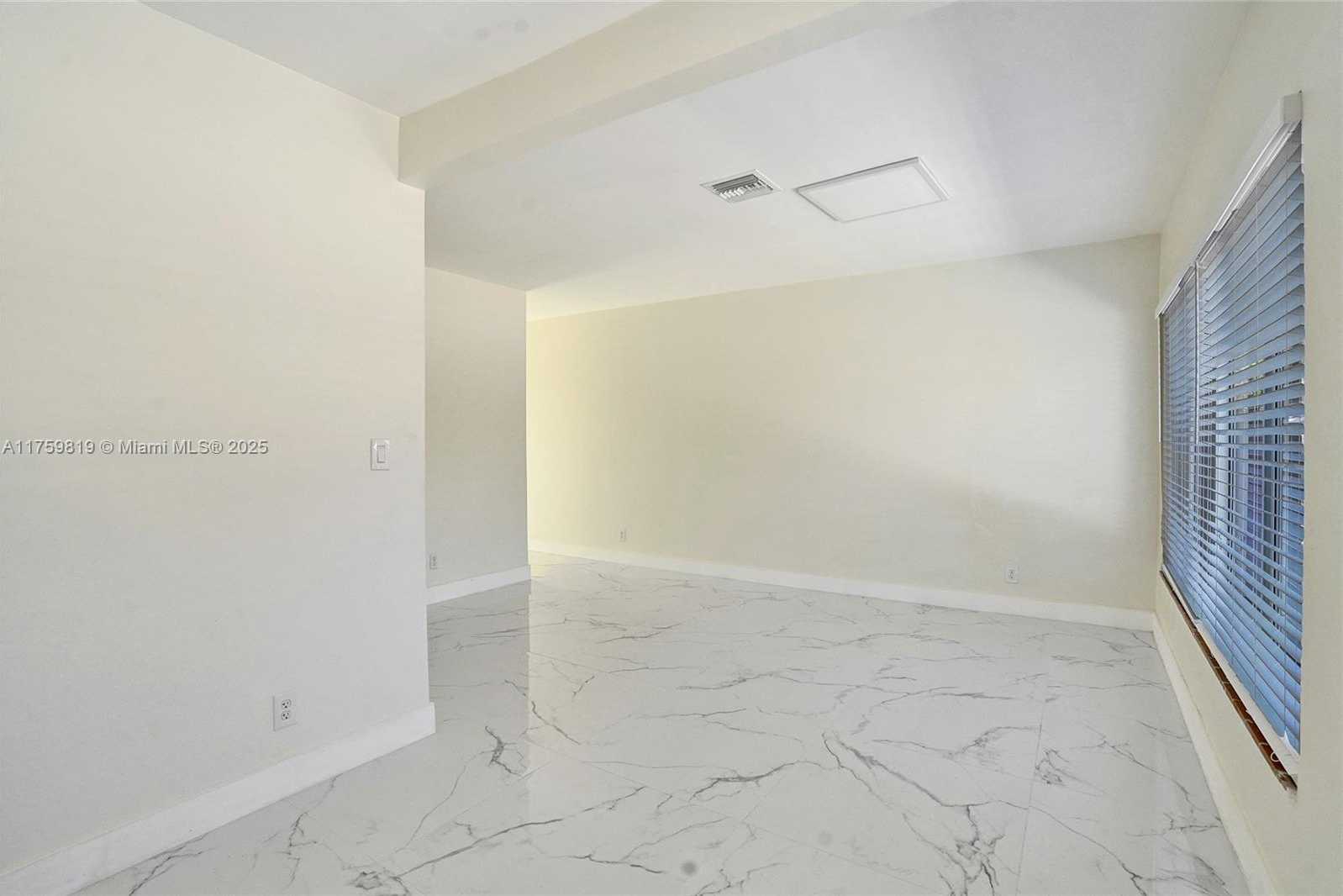 Small Image of 12055 NORTH EAST 9TH AVE #2, Biscayne Park Number 21