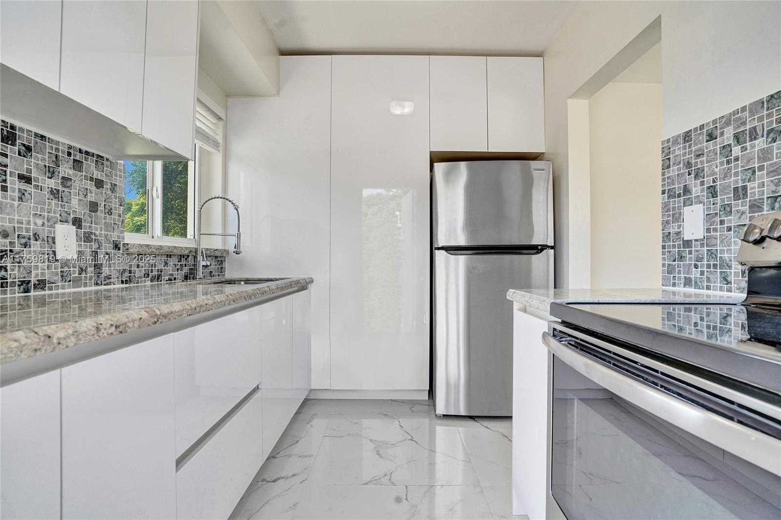 Small Image of 12055 NORTH EAST 9TH AVE #2, Biscayne Park Number 23