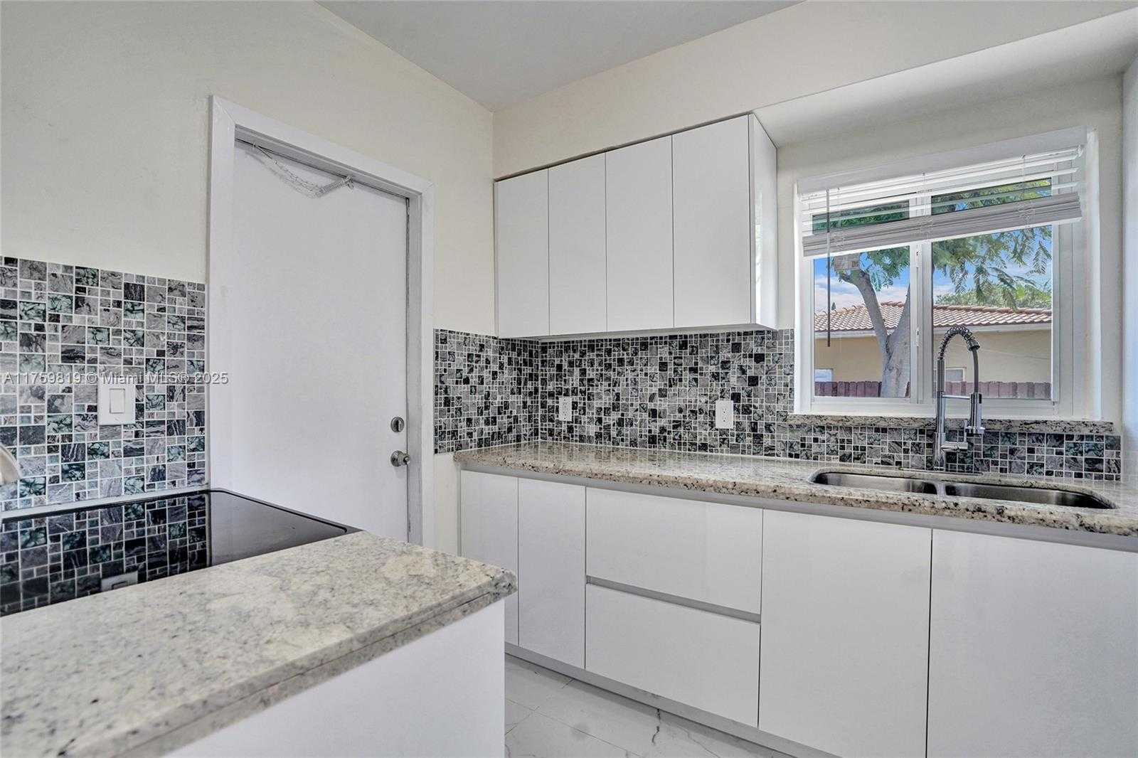 Small Image of 12055 NORTH EAST 9TH AVE #2, Biscayne Park Number 24
