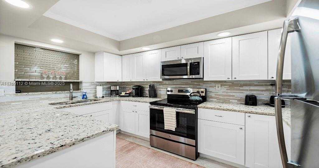 Small Image of 1765 NORTH EAST 58TH ST, Fort Lauderdale Number 8