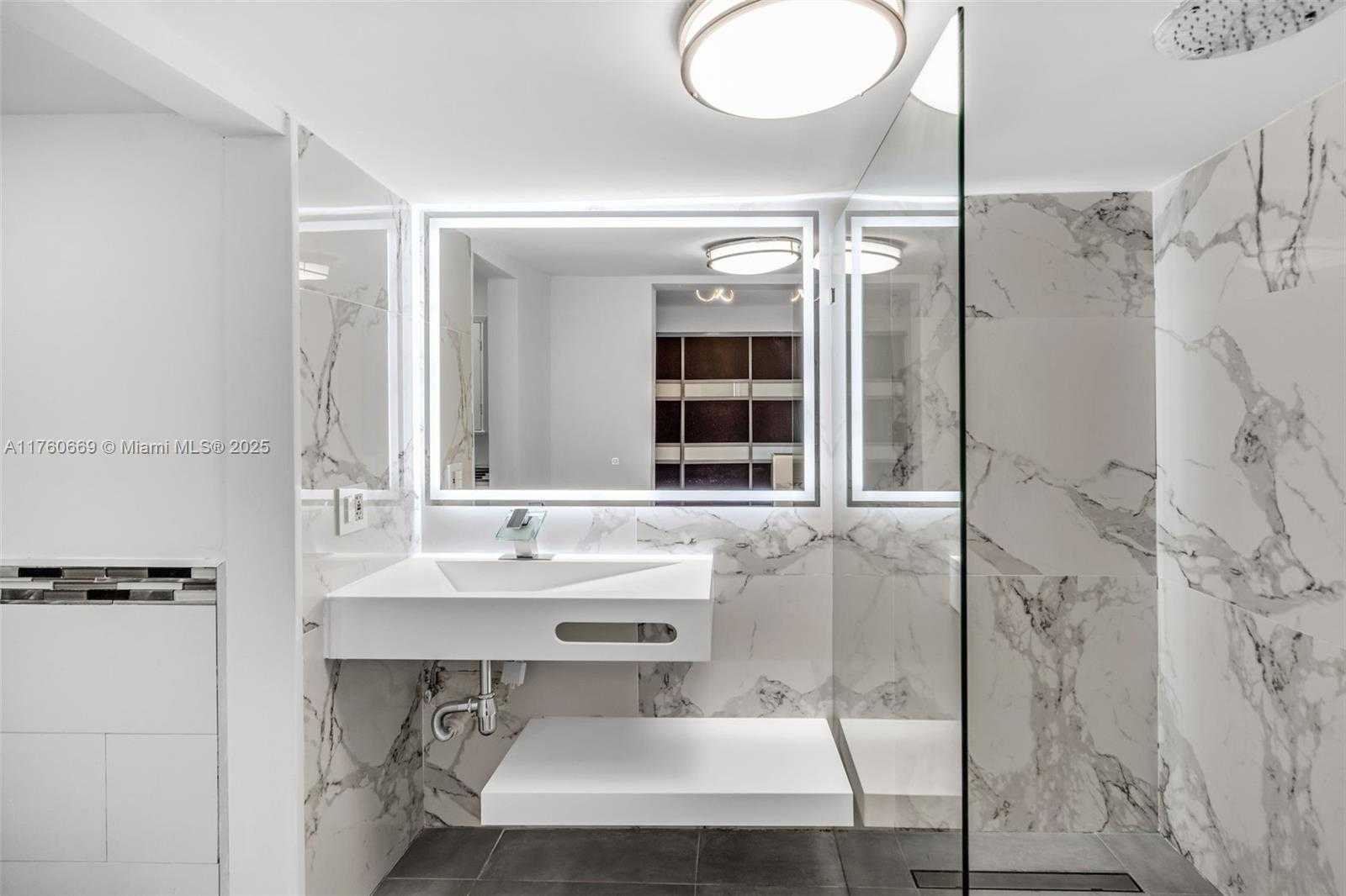 Small Image of 3800 CHARLES TER, Miami Number 13
