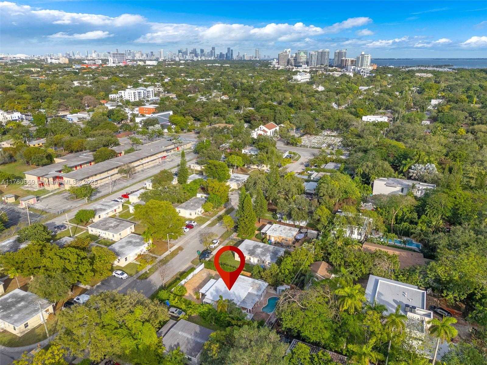 Small Image of 3800 CHARLES TER, Miami Number 40