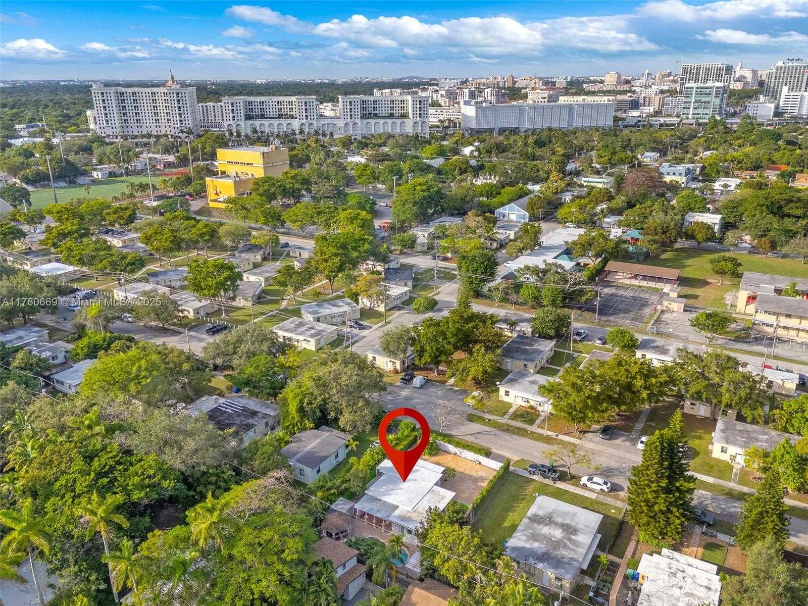 Small Image of 3800 CHARLES TER, Miami Number 41