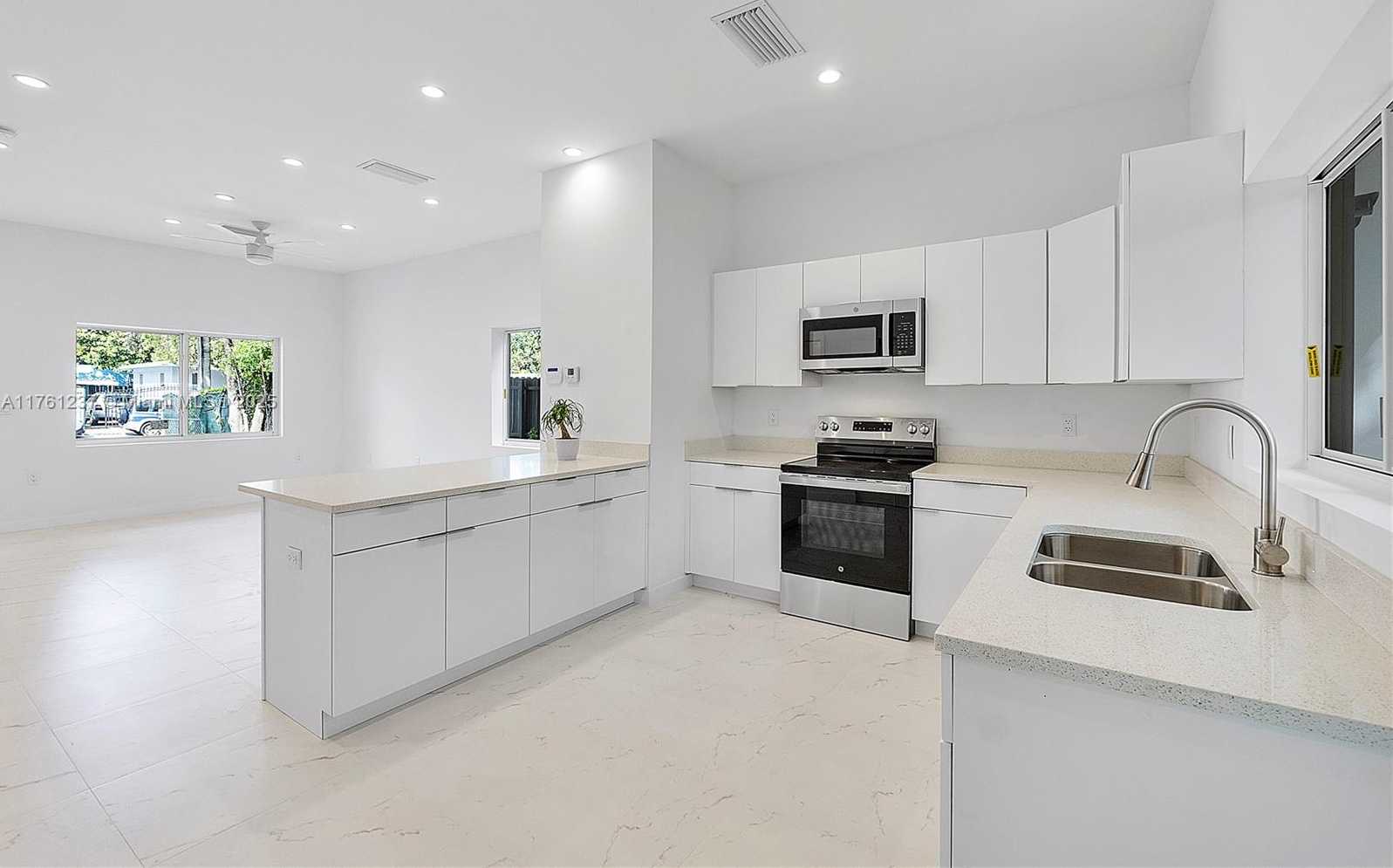 Small Image of 5431 NORTH WEST 5TH AVE #2, Miami Number 13