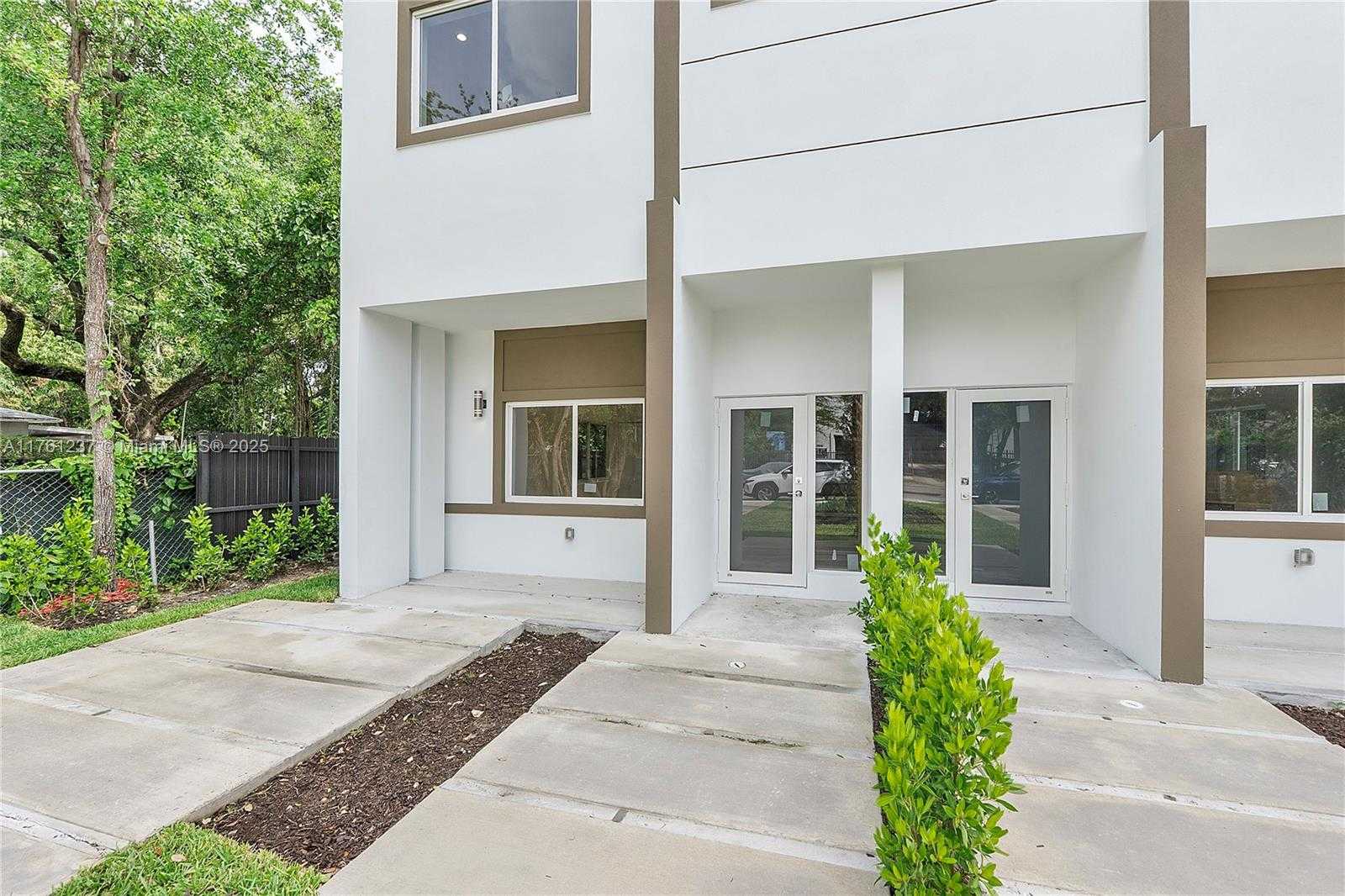 Small Image of 5431 NORTH WEST 5TH AVE #2, Miami Number 33