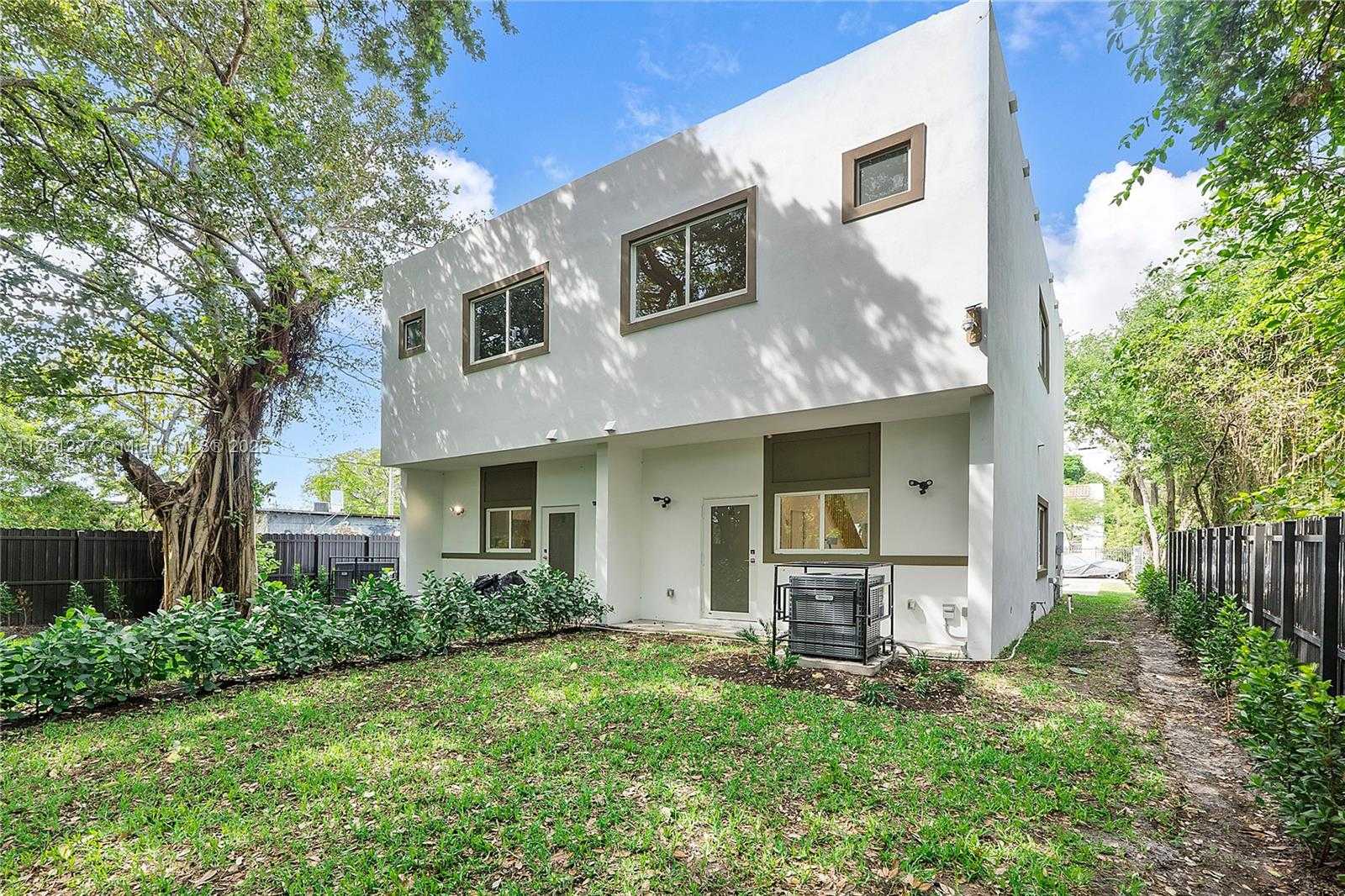 Small Image of 5431 NORTH WEST 5TH AVE #2, Miami Number 6
