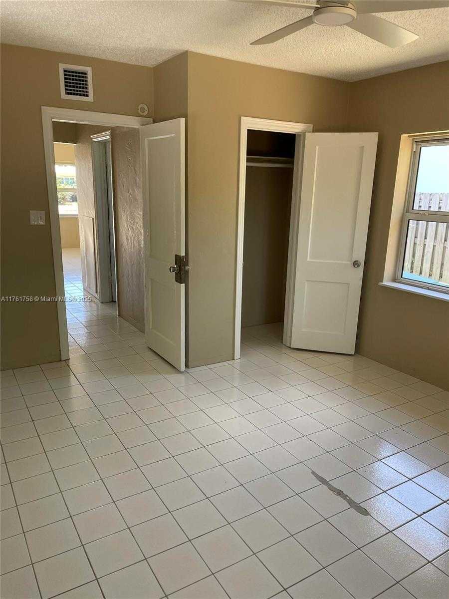 Small Image of 208 SOUTH WEST 2ND PL #2, Dania Beach Number 20