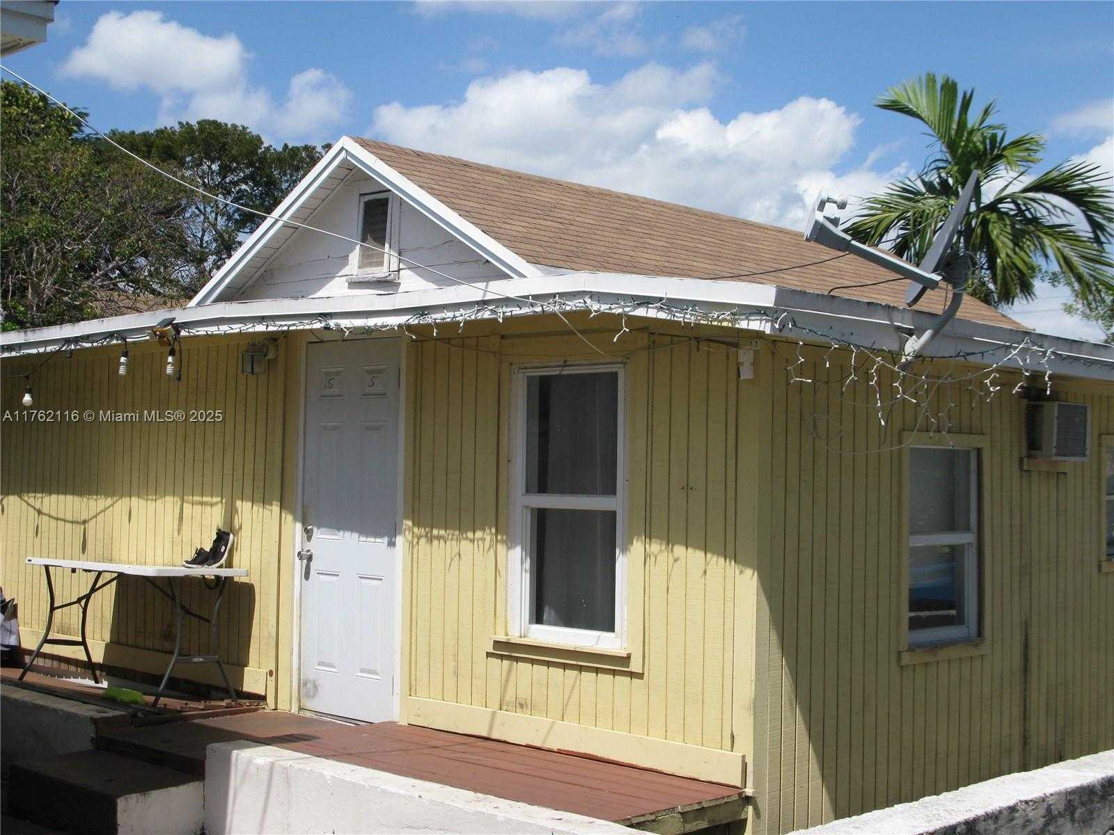 Small Image of 621 SOUTH WEST 10TH ST #5, Miami Number 13