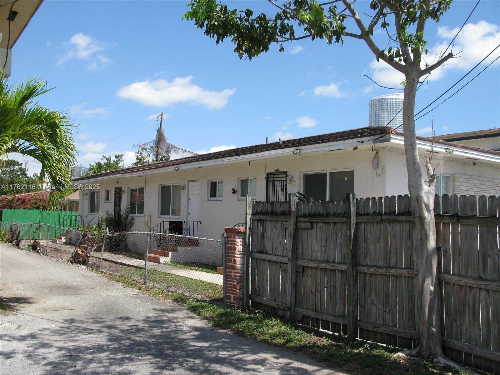 Small Image of 621 SOUTH WEST 10TH ST #5, Miami Number 17