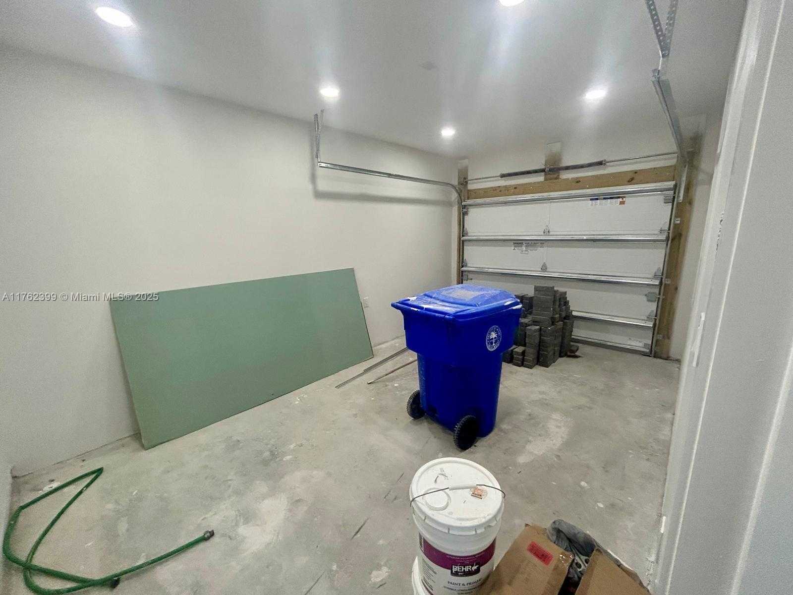 Small Image of 1121 NORTH WEST 25TH ST #2, Miami Number 10