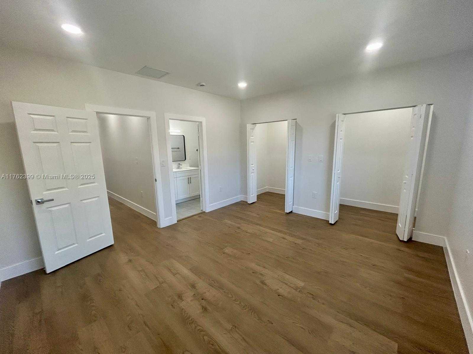 Small Image of 1121 NORTH WEST 25TH ST #2, Miami Number 13