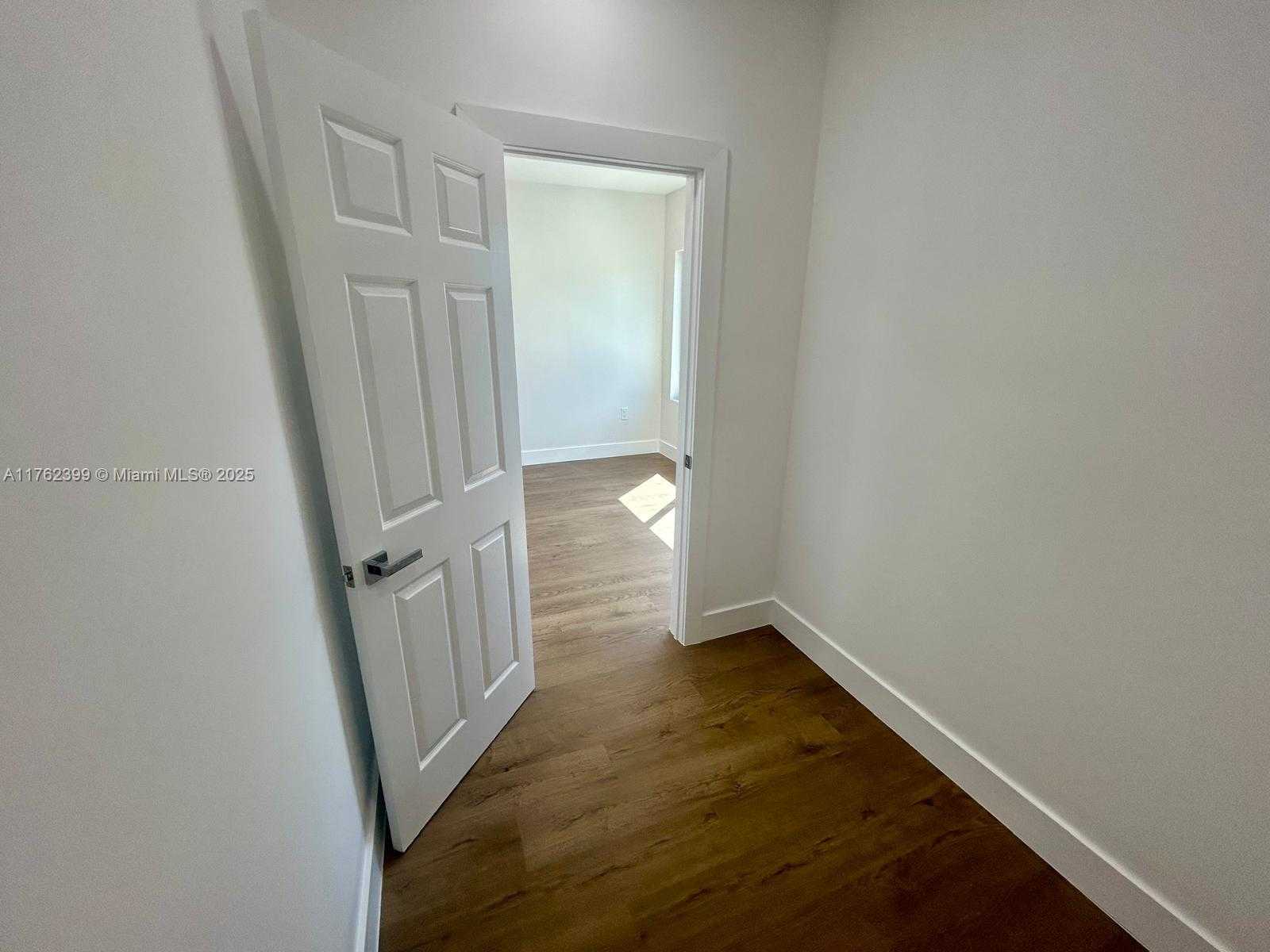 Small Image of 1121 NORTH WEST 25TH ST #2, Miami Number 22
