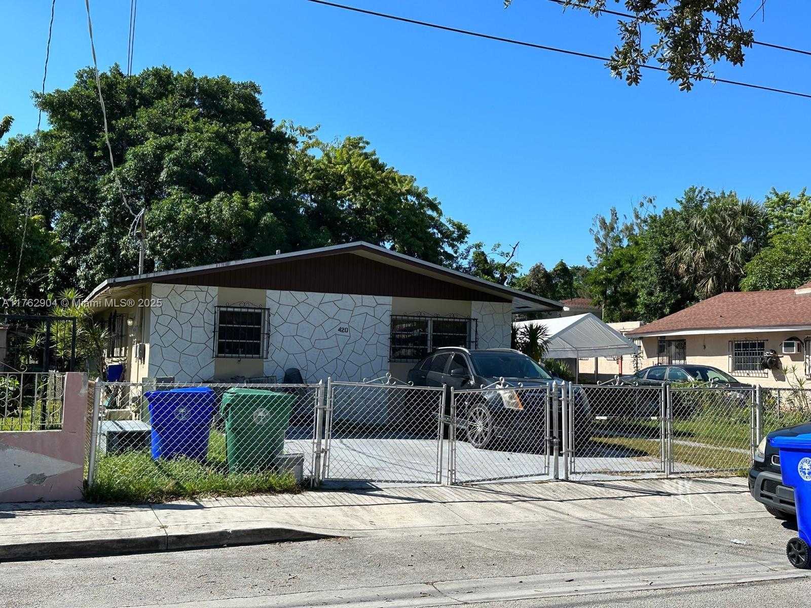 Small Image of 420 NORTH WEST 32ND ST, Miami Number 2