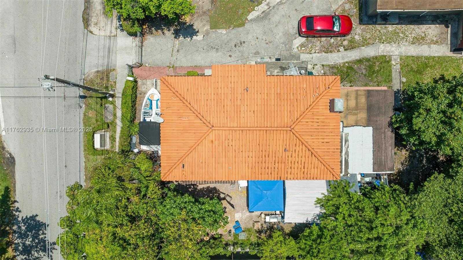 Small Image of 1640 NORTH WEST 19TH AVE, Miami Number 3