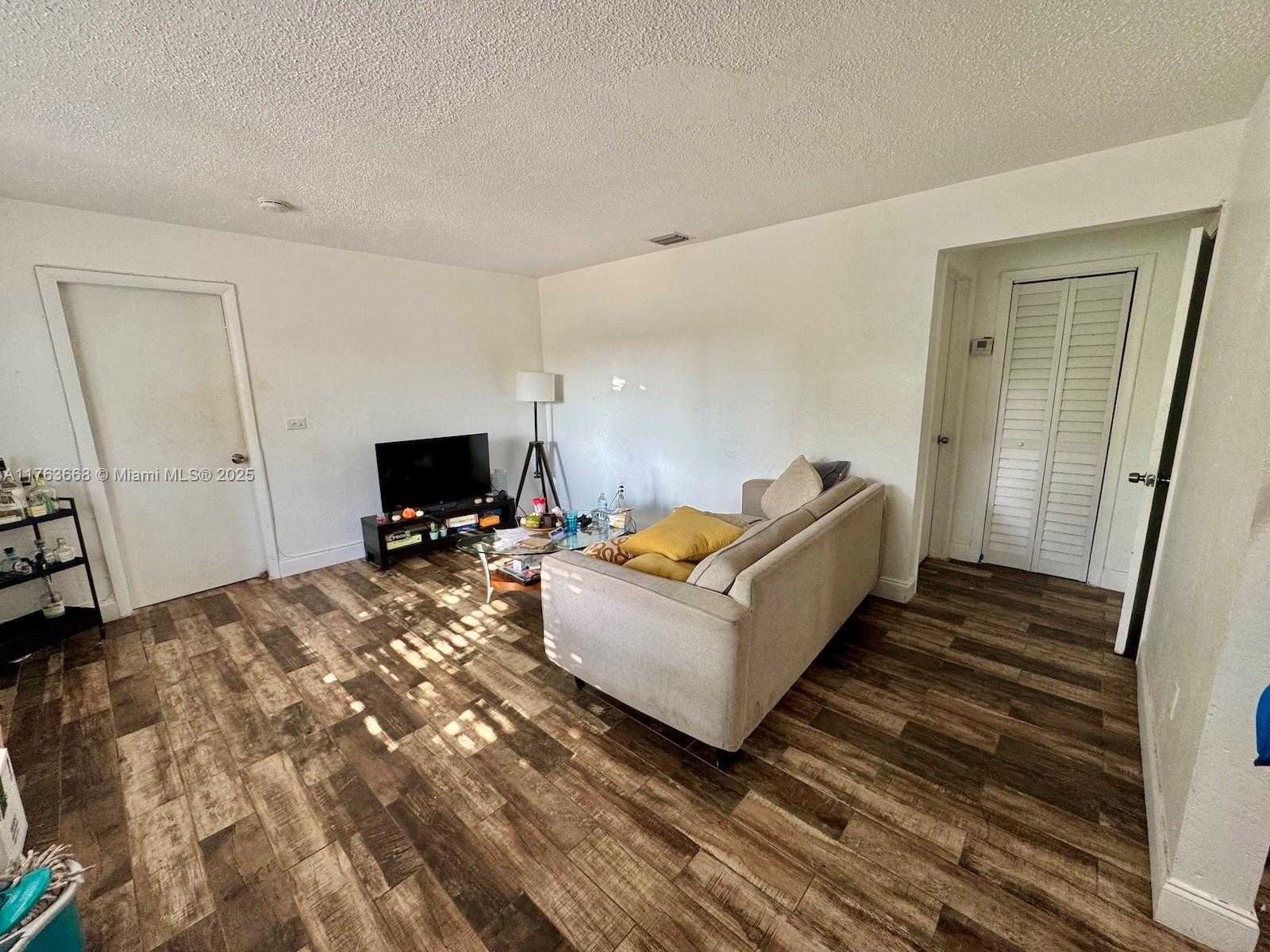Small Image of 929 SOUTH WEST 12TH AVE, Miami Number 33