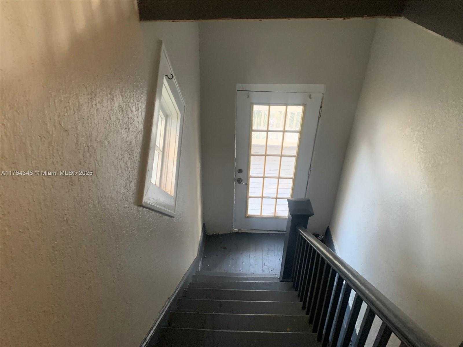 Small Image of 1129 GROTHE ST #2, Jacksonville Number 18