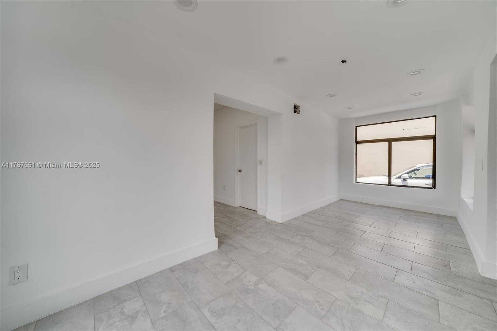 Small Image of 247 NORTH WEST 54TH ST, Miami Number 12