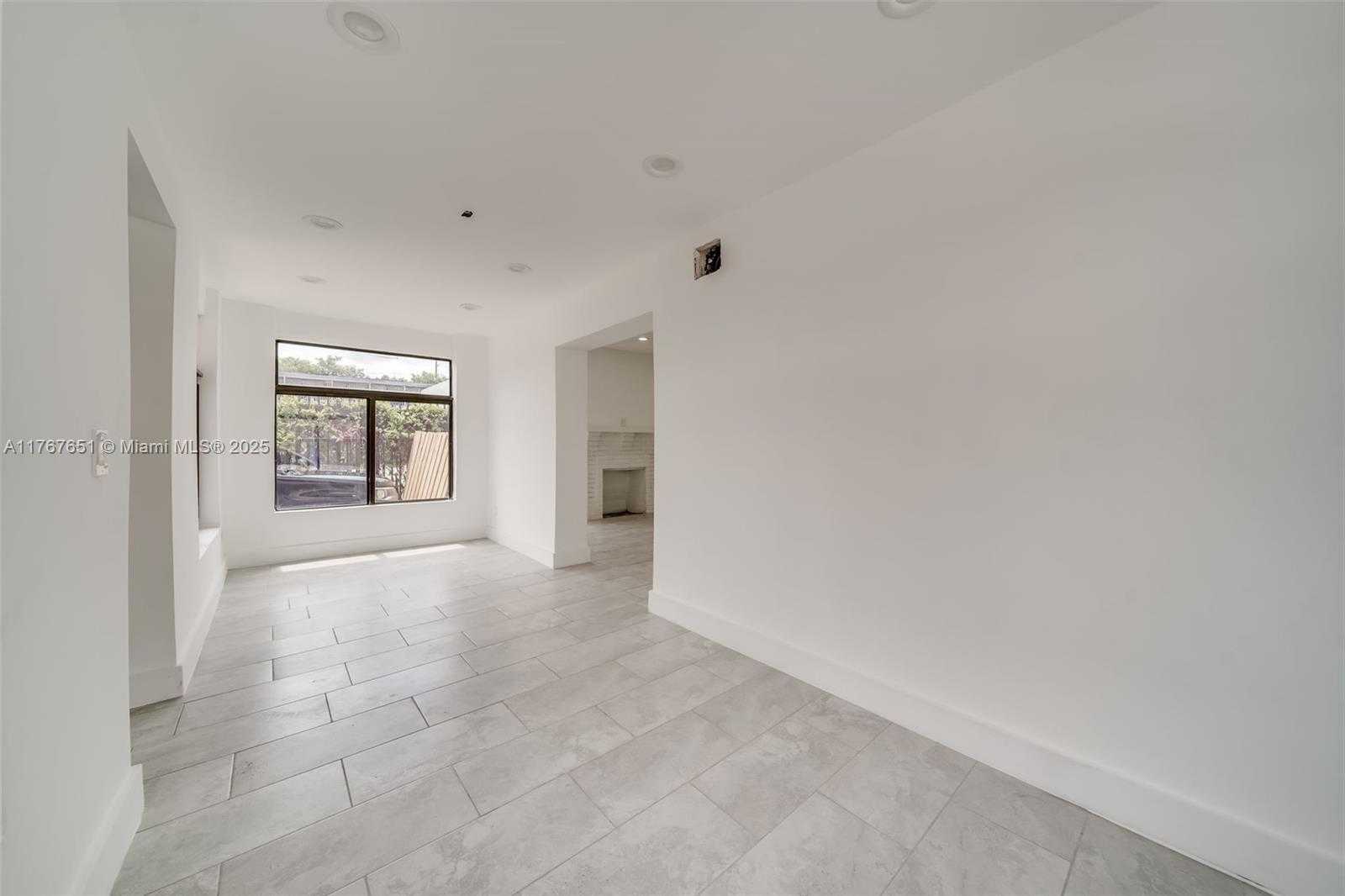 Small Image of 247 NORTH WEST 54TH ST, Miami Number 14