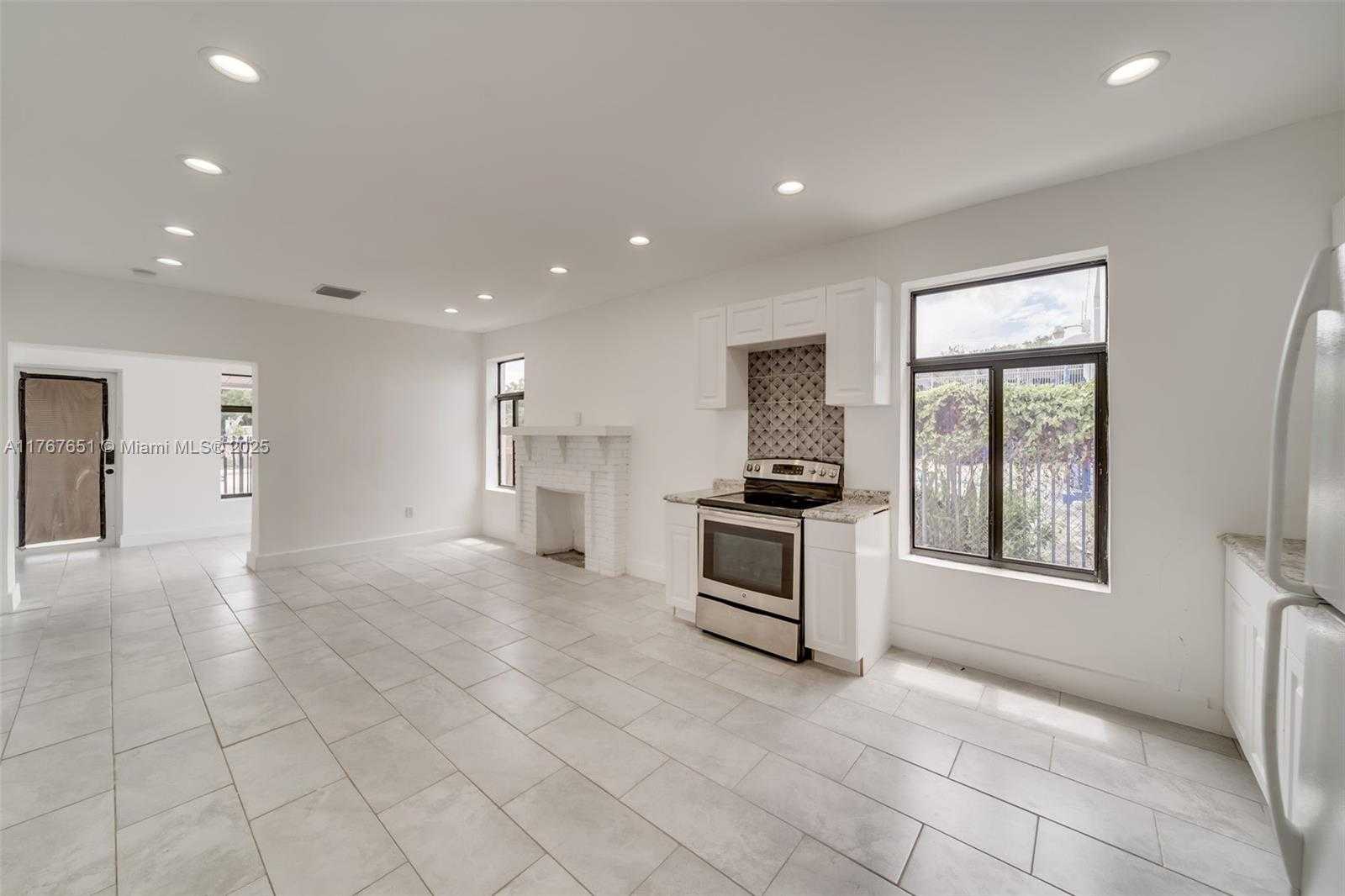 Small Image of 247 NORTH WEST 54TH ST, Miami Number 20