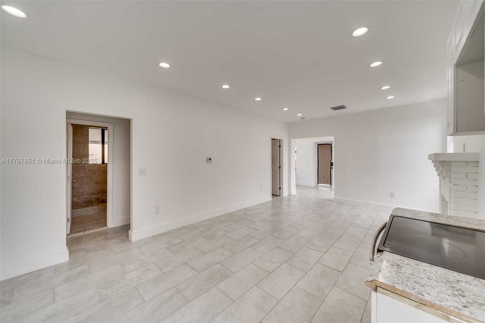 Small Image of 247 NORTH WEST 54TH ST, Miami Number 23
