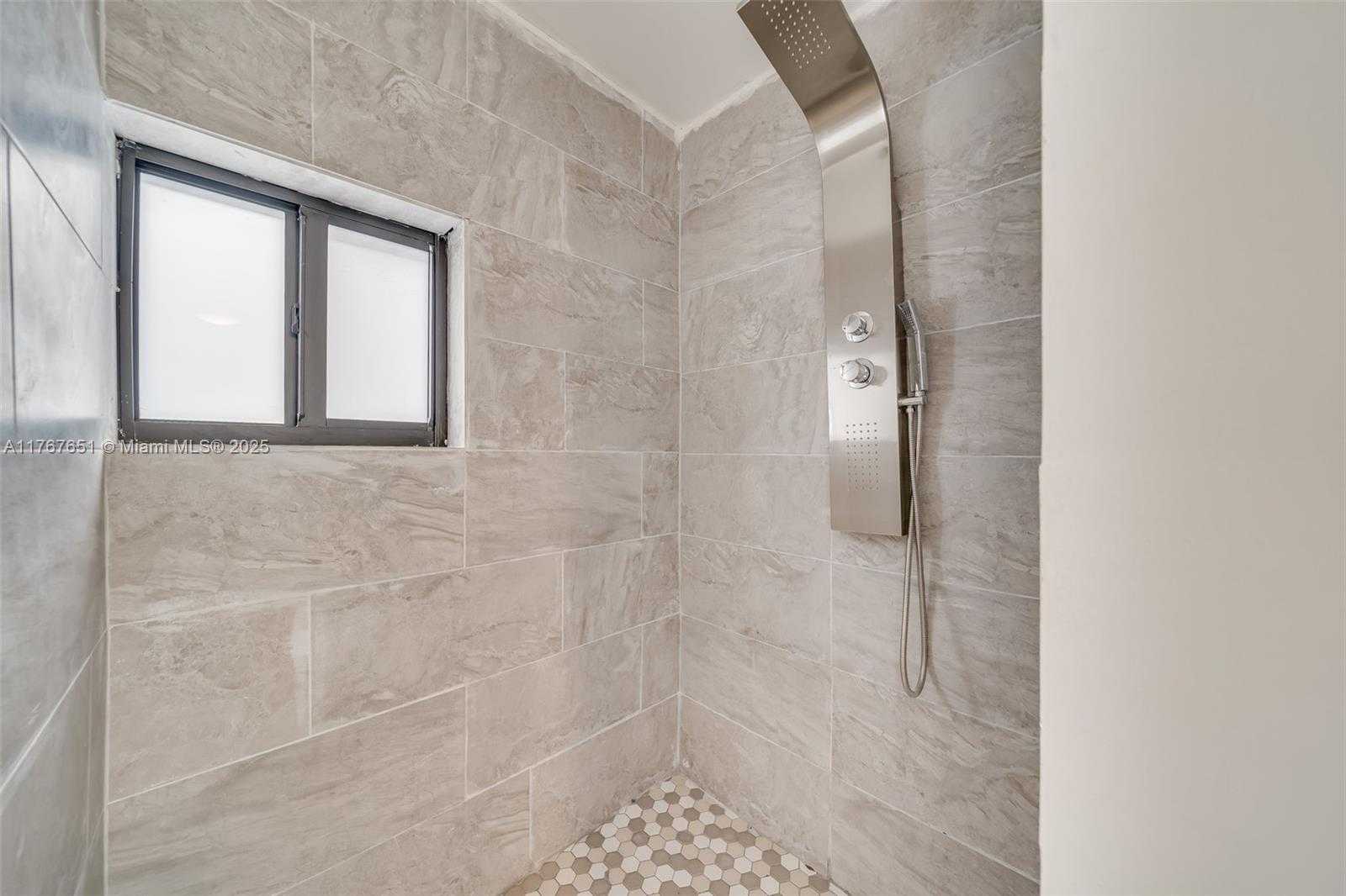 Small Image of 247 NORTH WEST 54TH ST, Miami Number 28