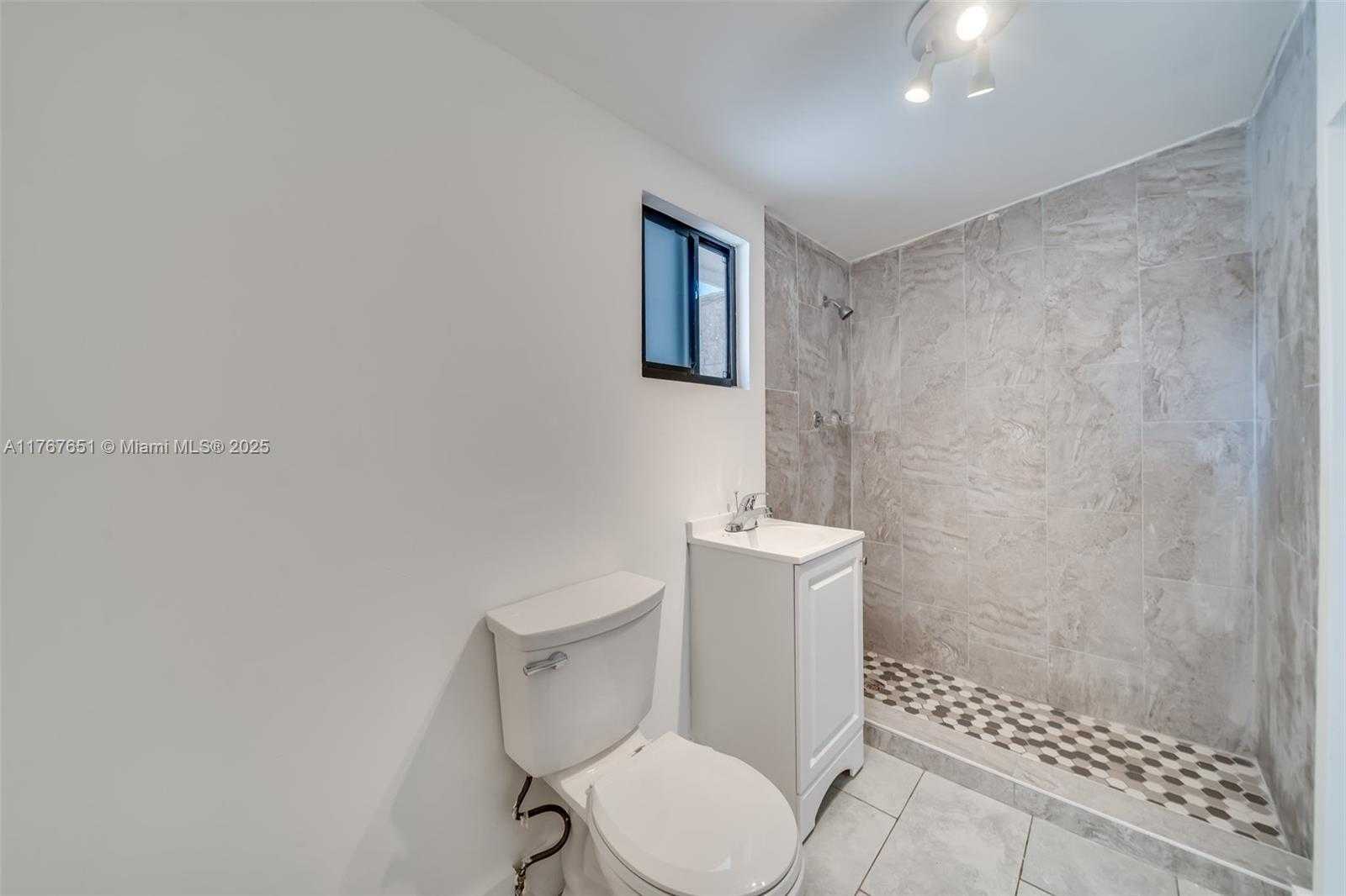 Small Image of 247 NORTH WEST 54TH ST, Miami Number 39