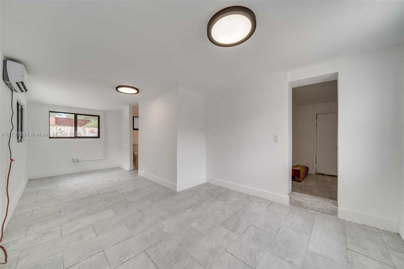 Small Image of 247 NORTH WEST 54TH ST, Miami Number 41