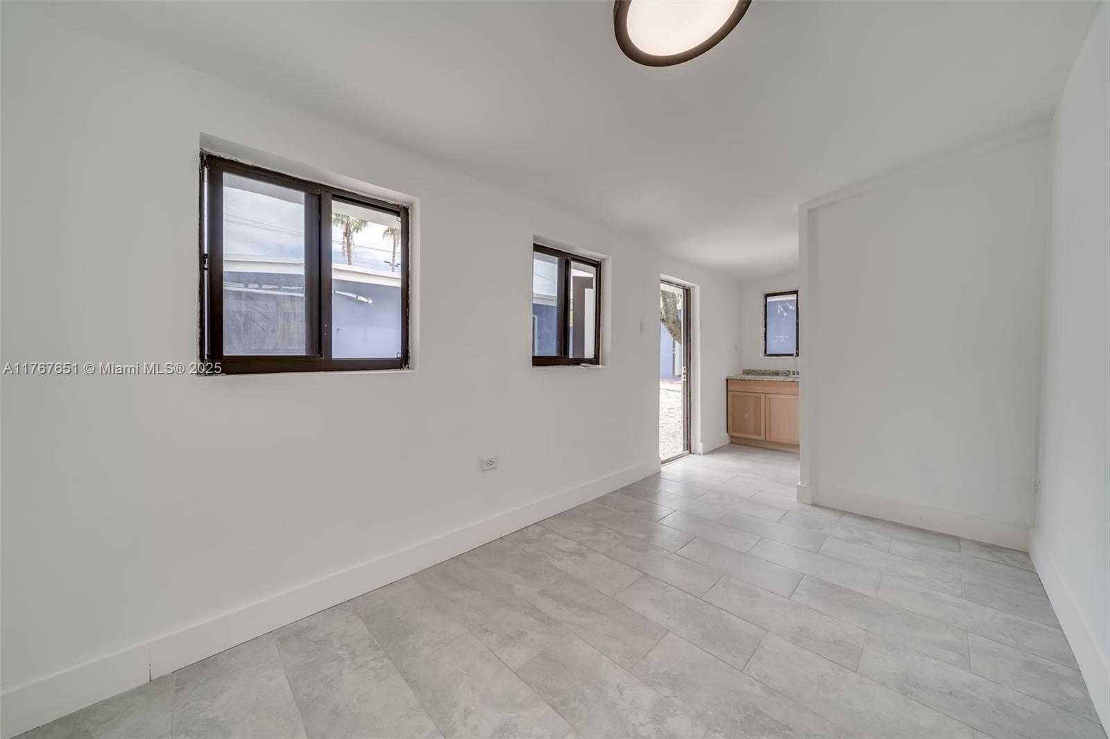 Small Image of 247 NORTH WEST 54TH ST, Miami Number 47