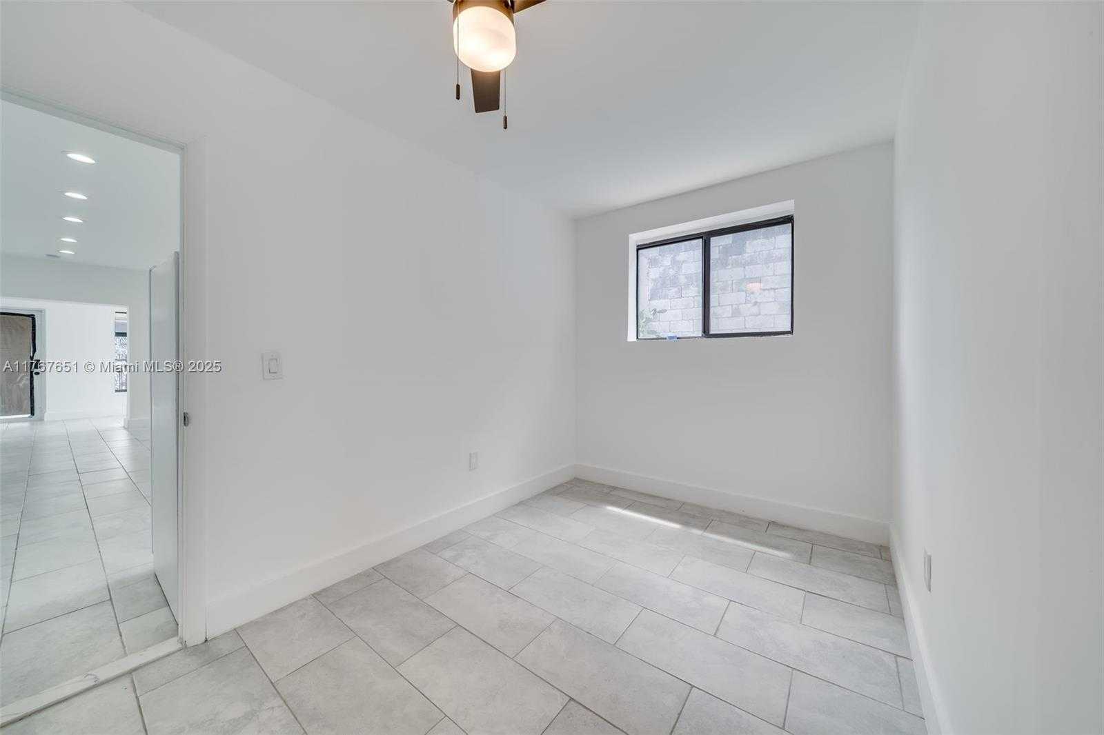 Small Image of 247 NORTH WEST 54TH ST, Miami Number 9