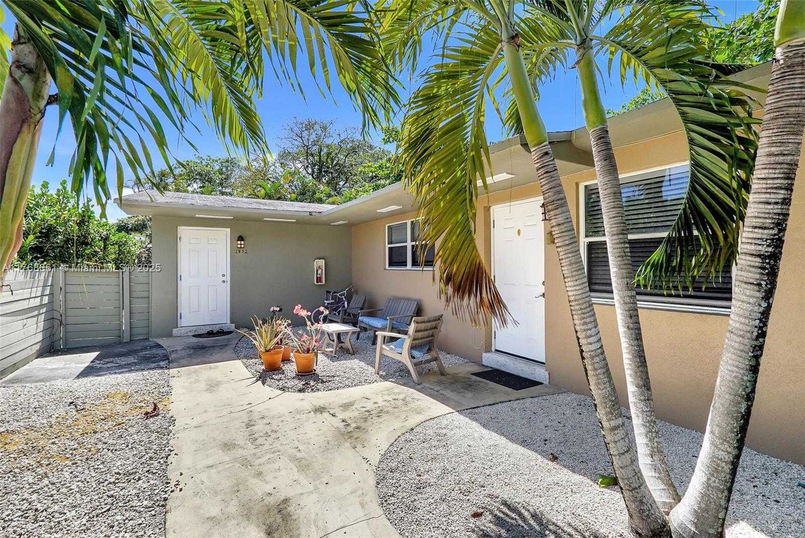 Small Image of 2470 NORTH EAST 182ND TER #2, North Miami Beach Number 4