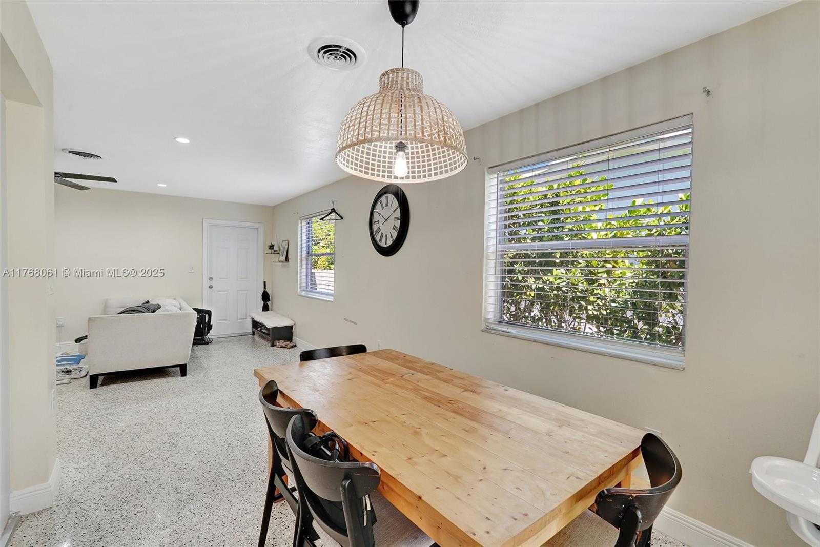 Small Image of 2470 NORTH EAST 182ND TER #2, North Miami Beach Number 8