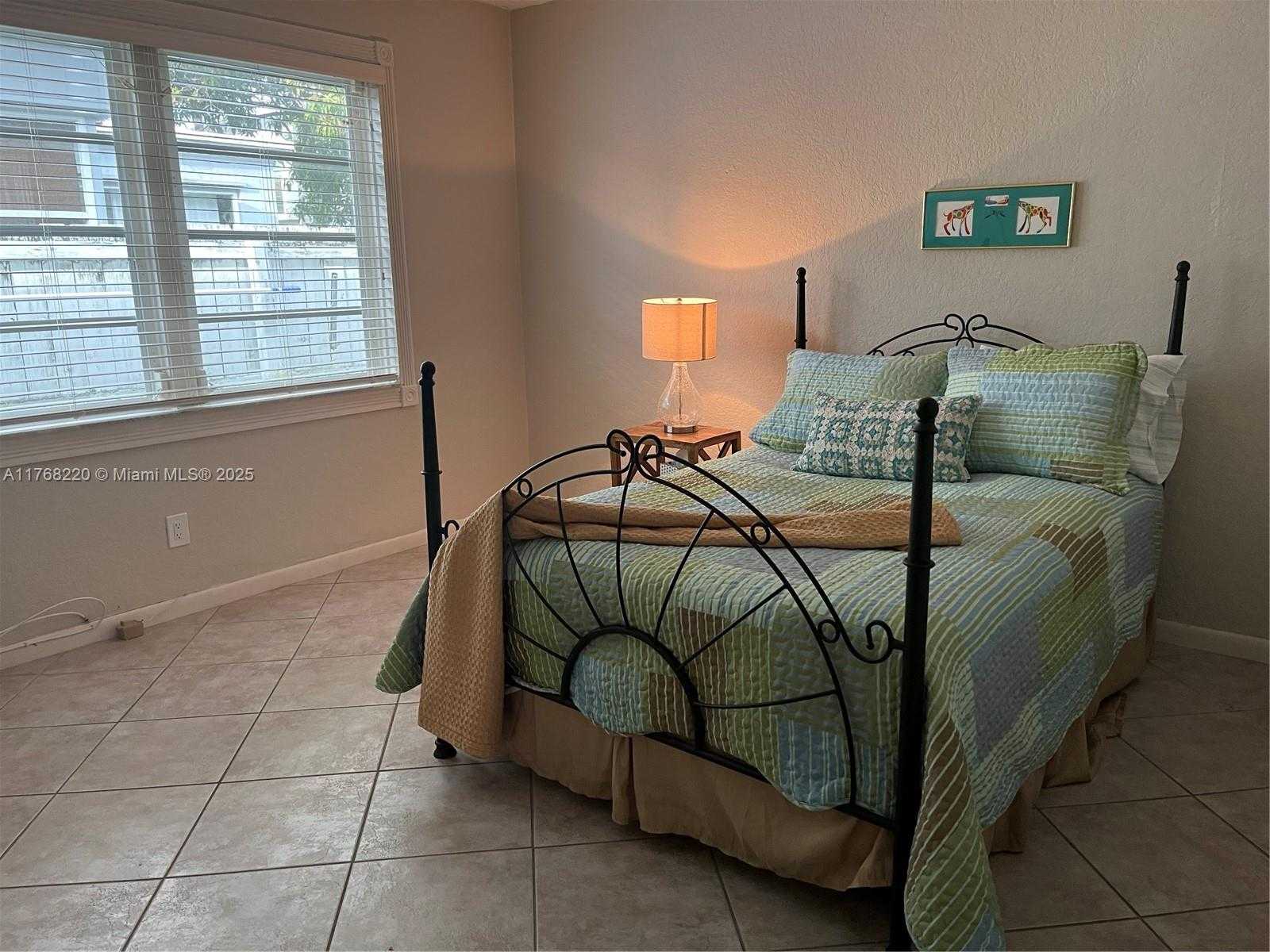 Small Image of 1040 NORTH EAST 16TH AVE, Fort Lauderdale Number 12