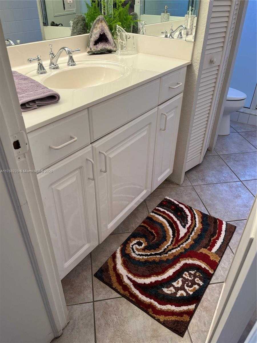 Small Image of 1040 NORTH EAST 16TH AVE, Fort Lauderdale Number 19