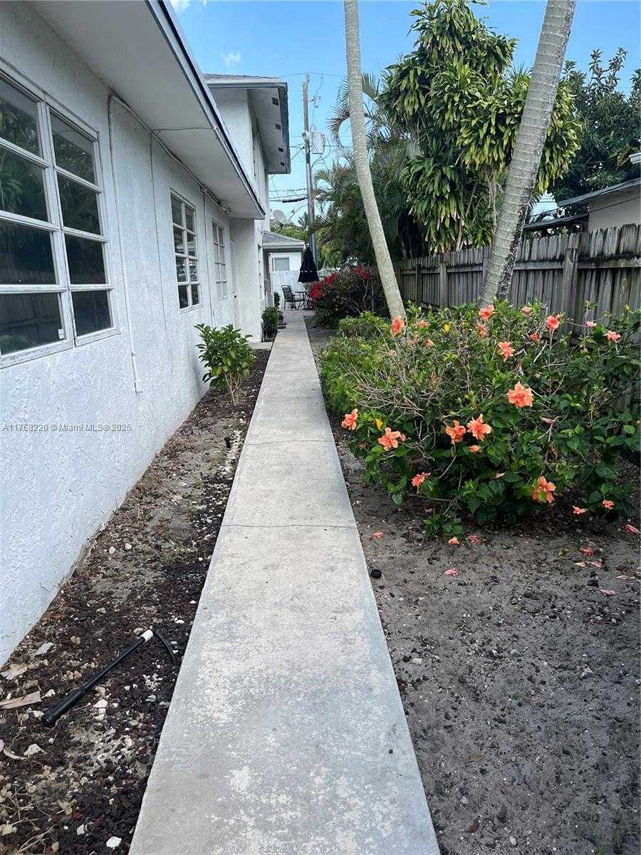 Small Image of 1040 NORTH EAST 16TH AVE, Fort Lauderdale Number 47