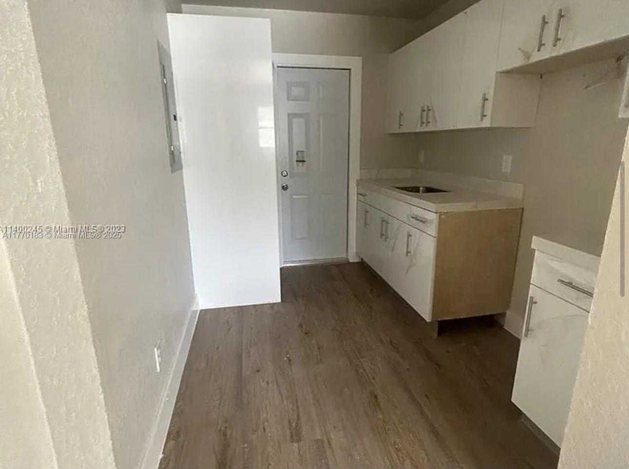 Small Image of 10540 SOUTH WEST 172ND ST #2, Miami Number 3