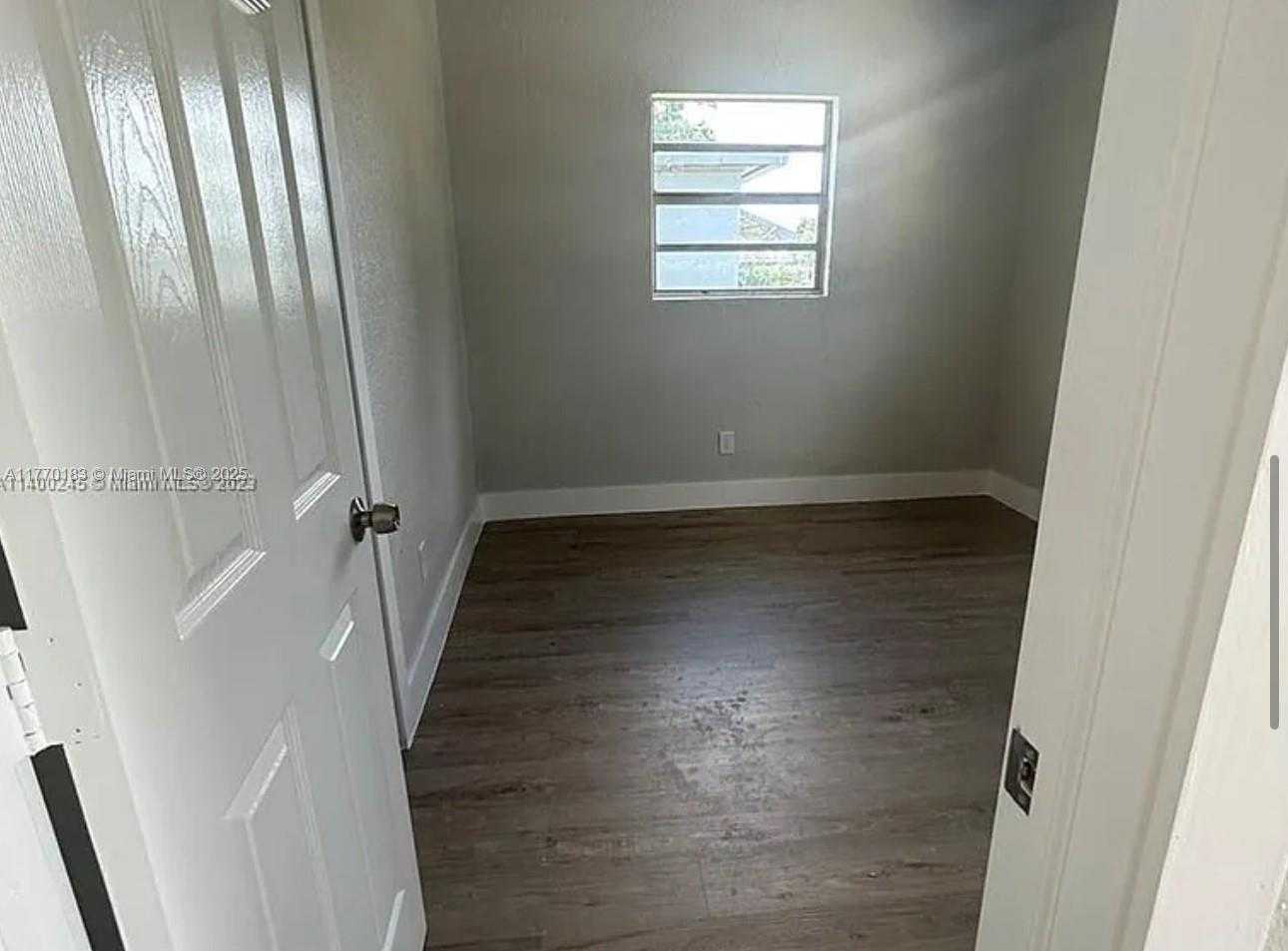 Small Image of 10540 SOUTH WEST 172ND ST #2, Miami Number 6