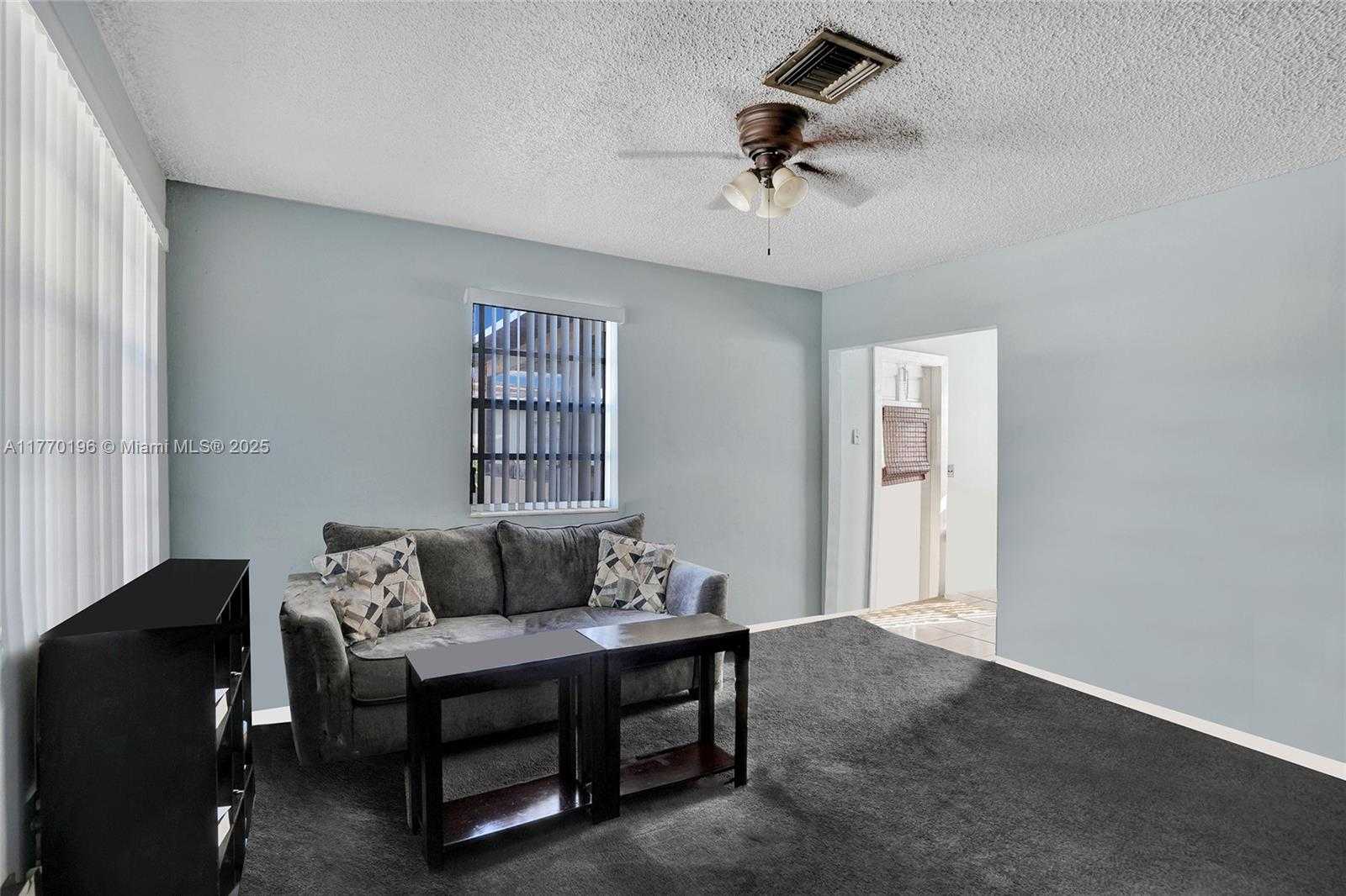 Small Image of 731 SOUTH WEST 8TH AVE, Hallandale Beach Number 9