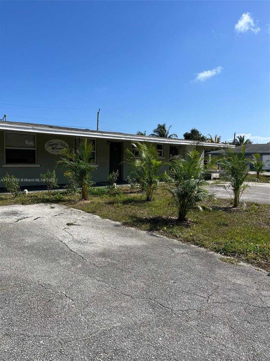 Small Image of 977 MINER RD, Lake Worth Number 14