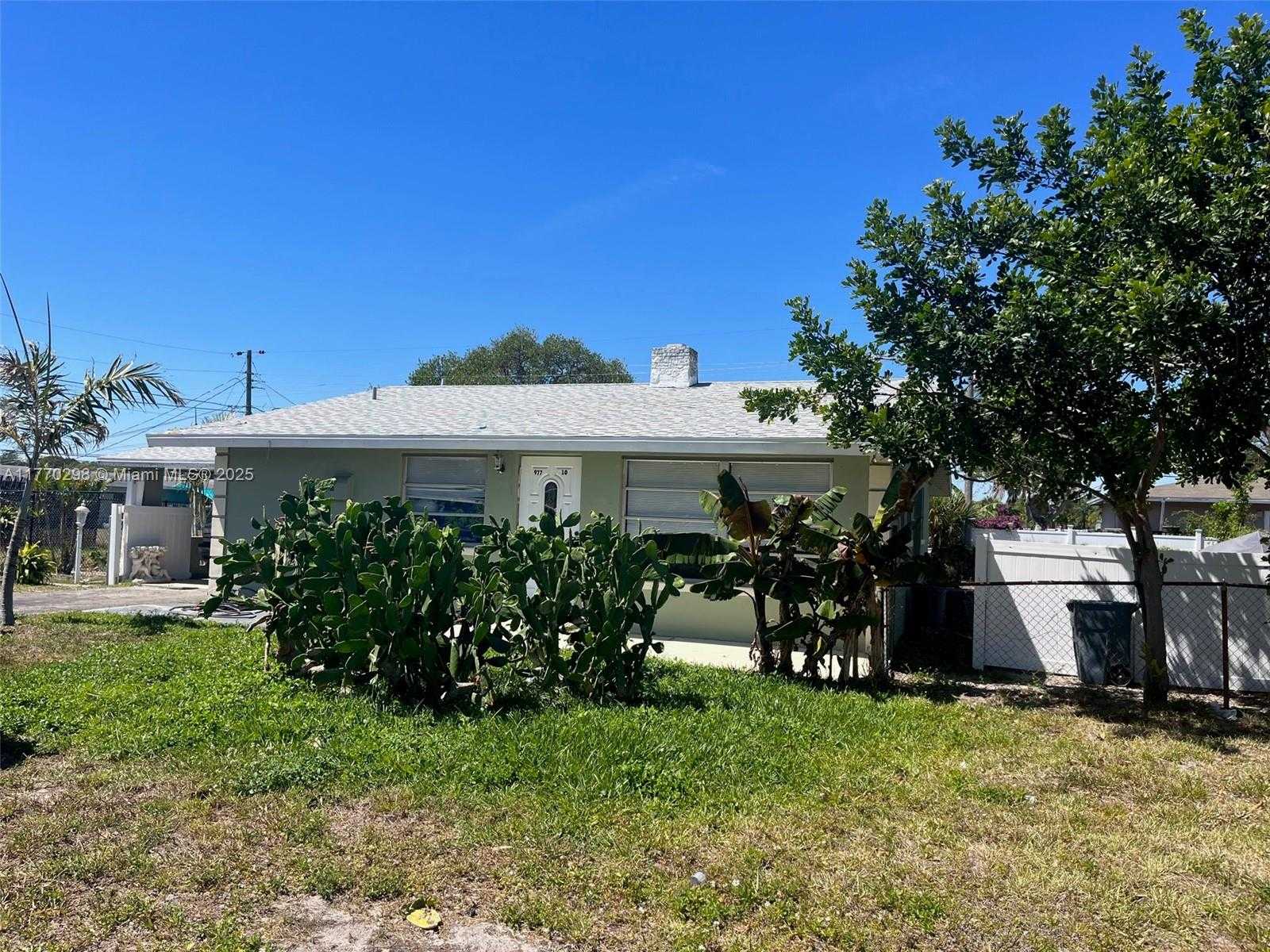Small Image of 977 MINER RD, Lake Worth Number 2