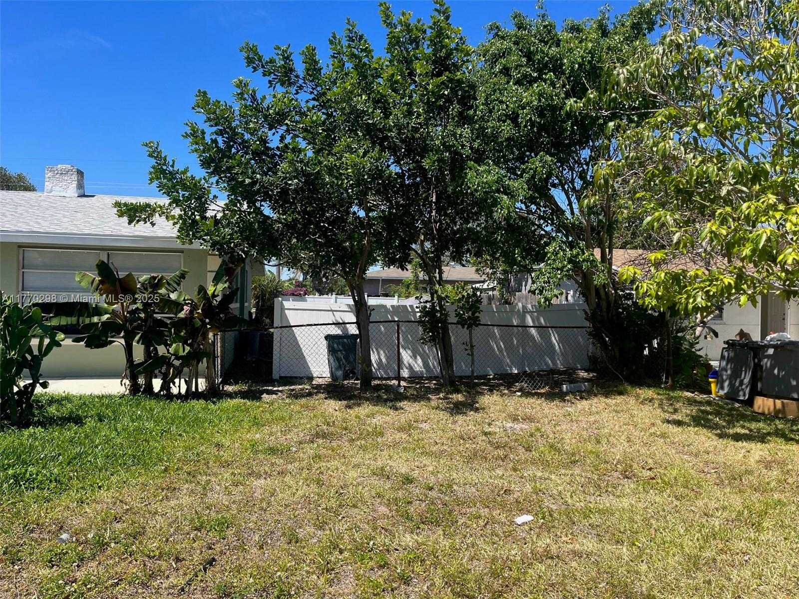 Small Image of 977 MINER RD, Lake Worth Number 5