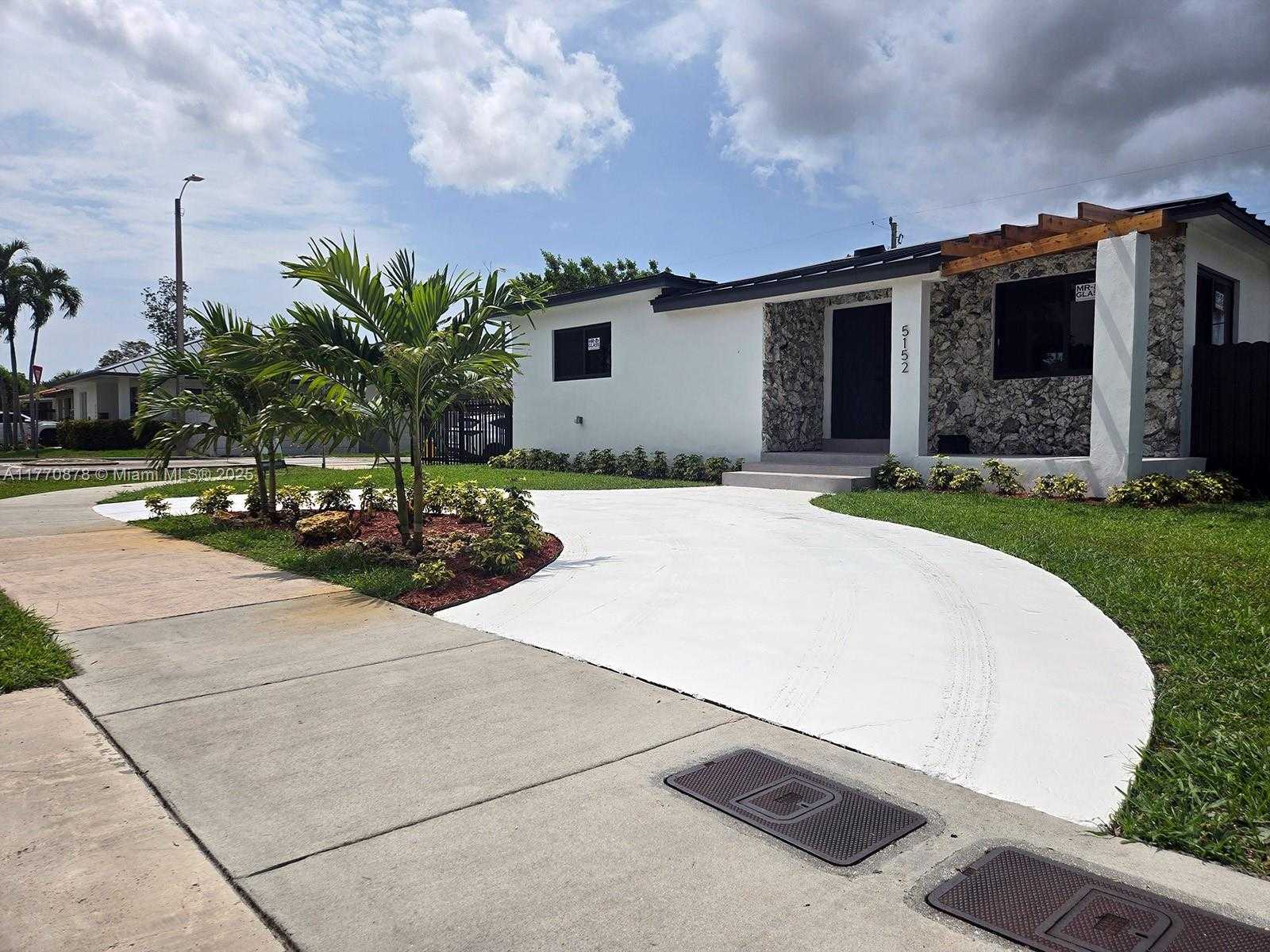 Small Image of 5152 SOUTH WEST 6TH #3, Miami Number 2