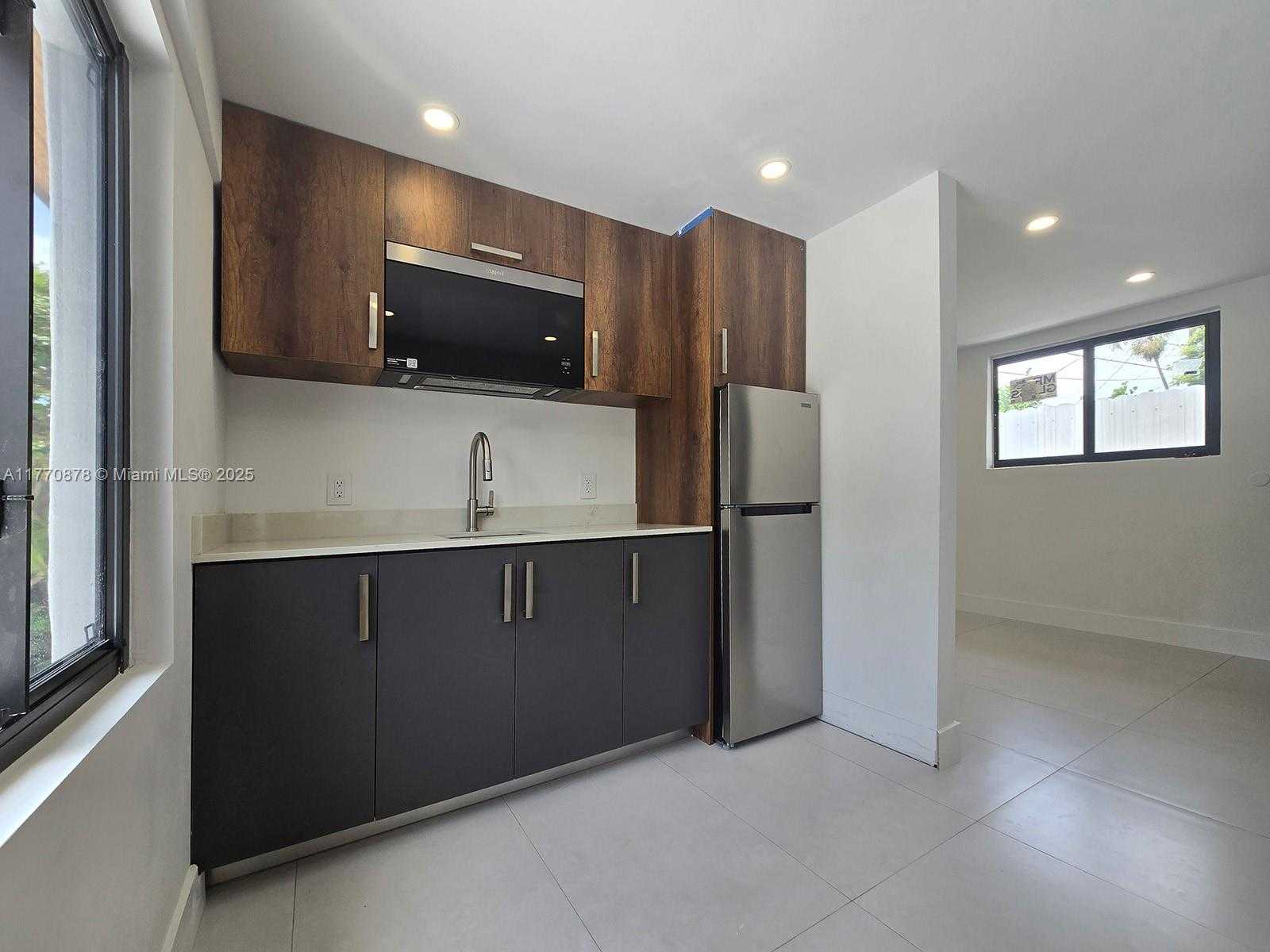 Small Image of 5152 SOUTH WEST 6TH #3, Miami Number 26