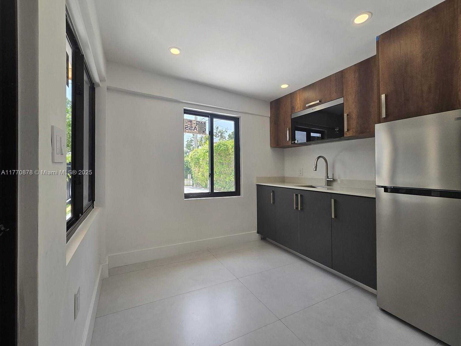 Small Image of 5152 SOUTH WEST 6TH #3, Miami Number 28