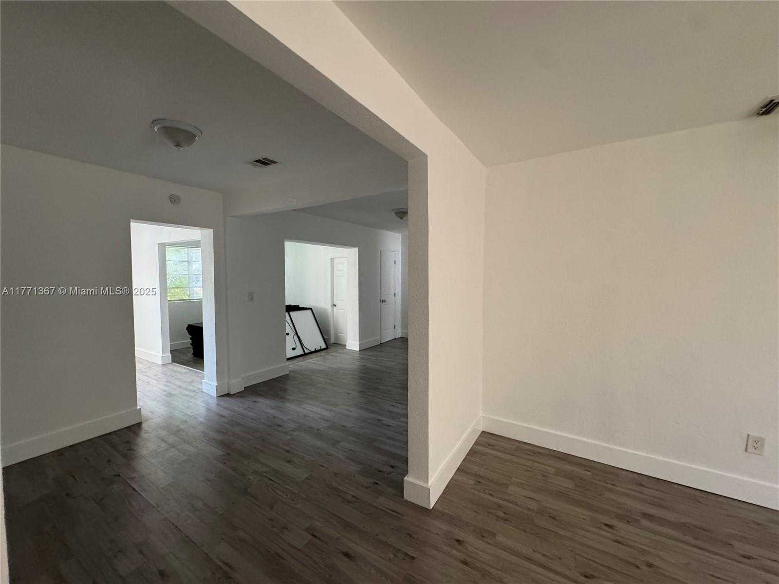 Small Image of 1730 SOUTH WEST 72ND CT, Miami Number 23