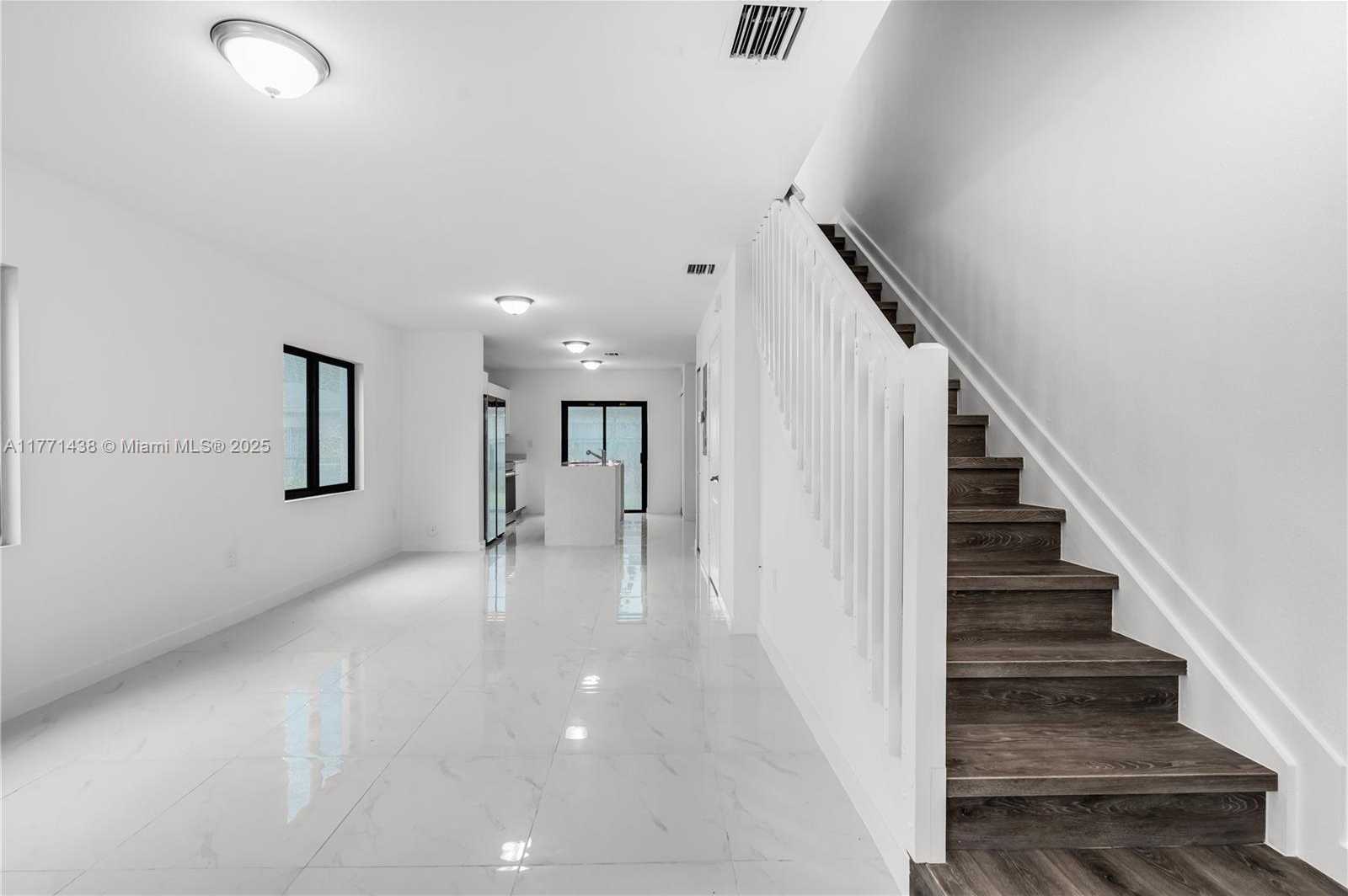Small Image of 1457 NORTH WEST 2 AVE, Miami Number 10