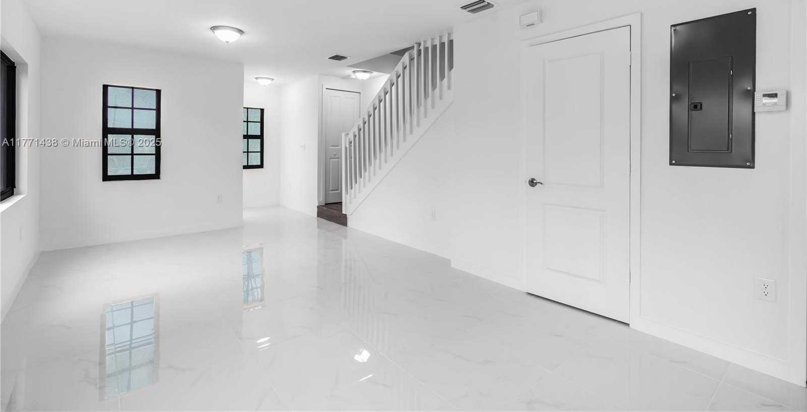 Small Image of 1457 NORTH WEST 2 AVE, Miami Number 4